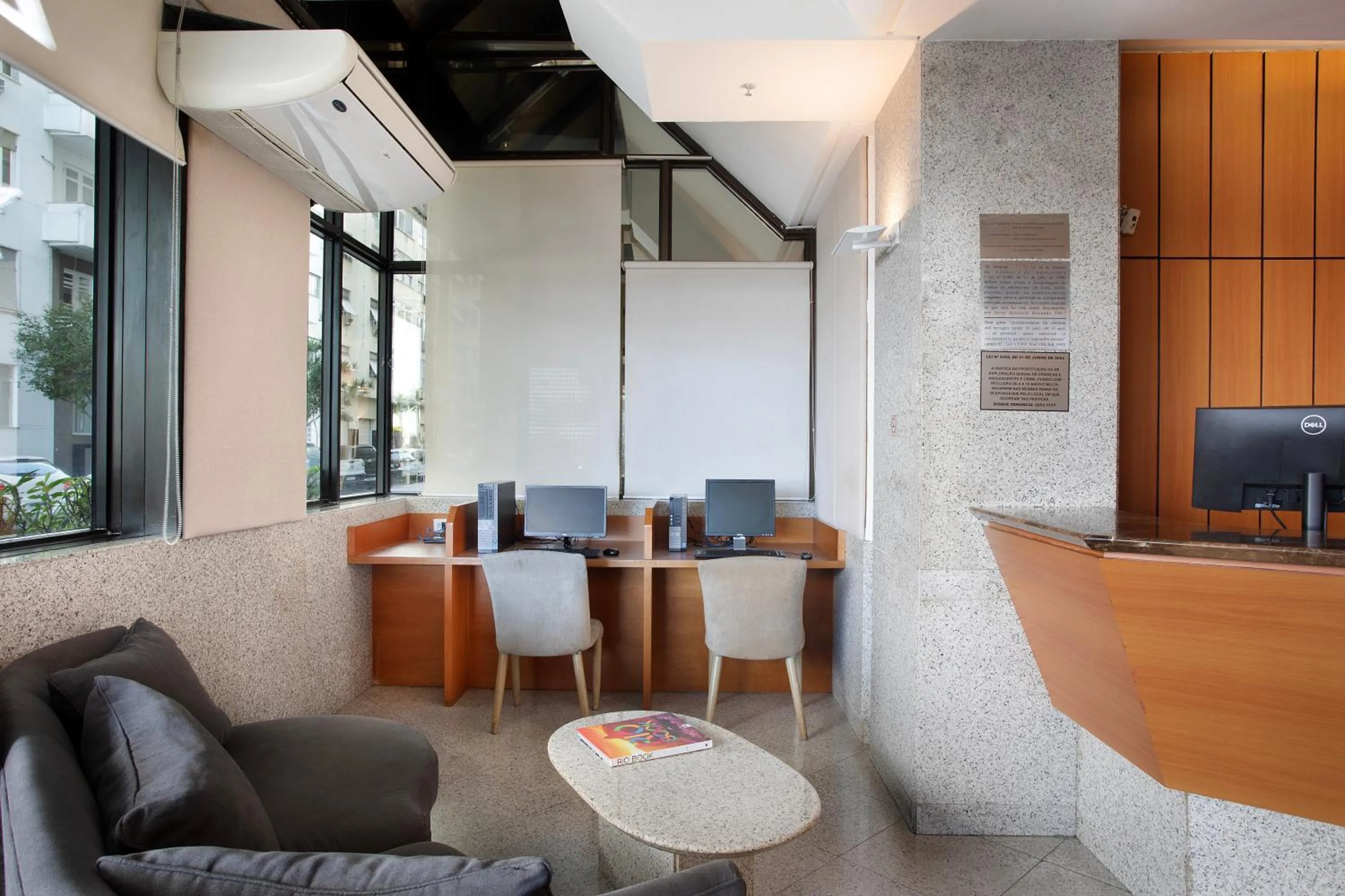 Lobby or reception in Windsor Excelsior Copacabana