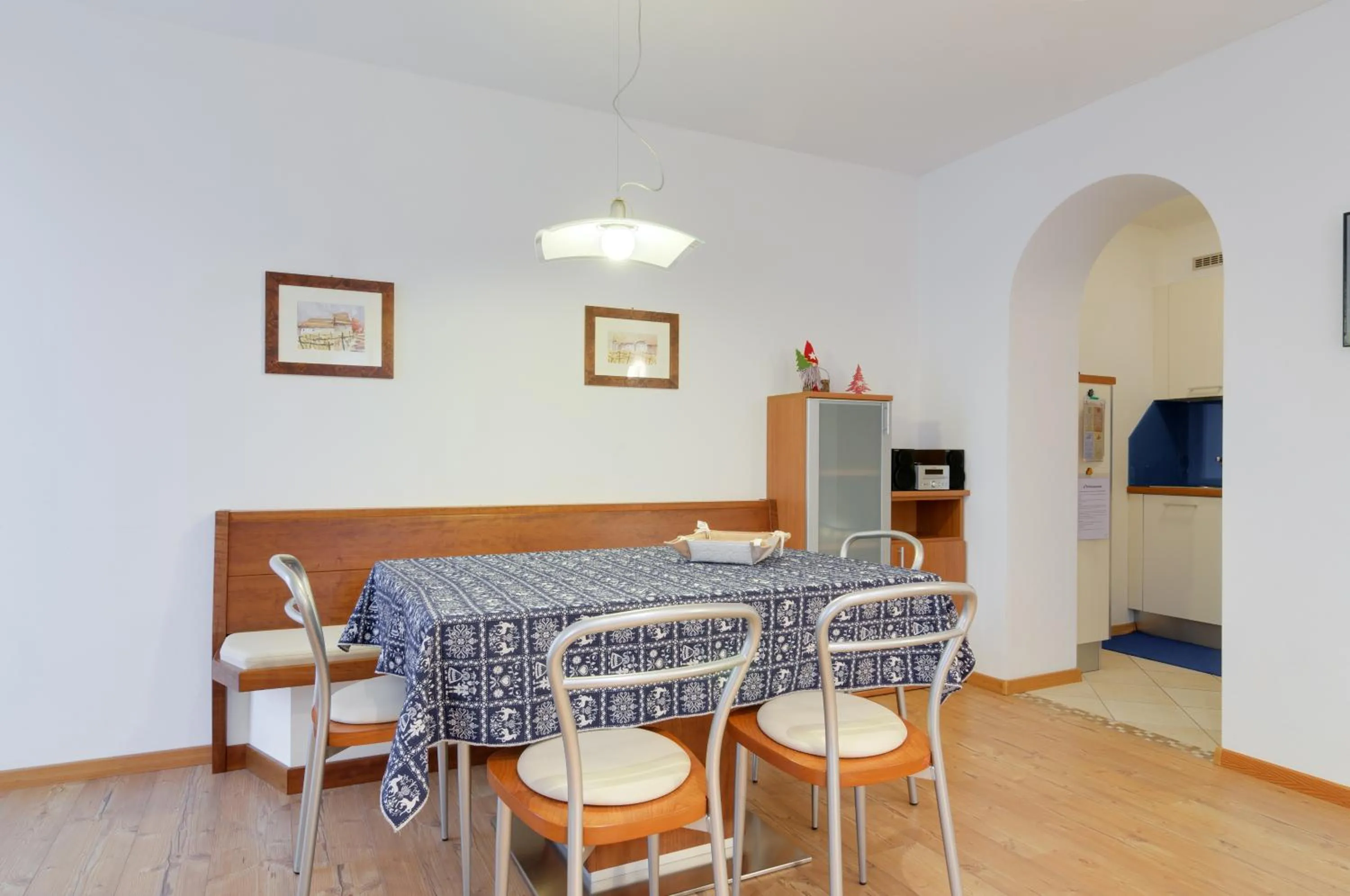 Dining area in Apartments Trettel