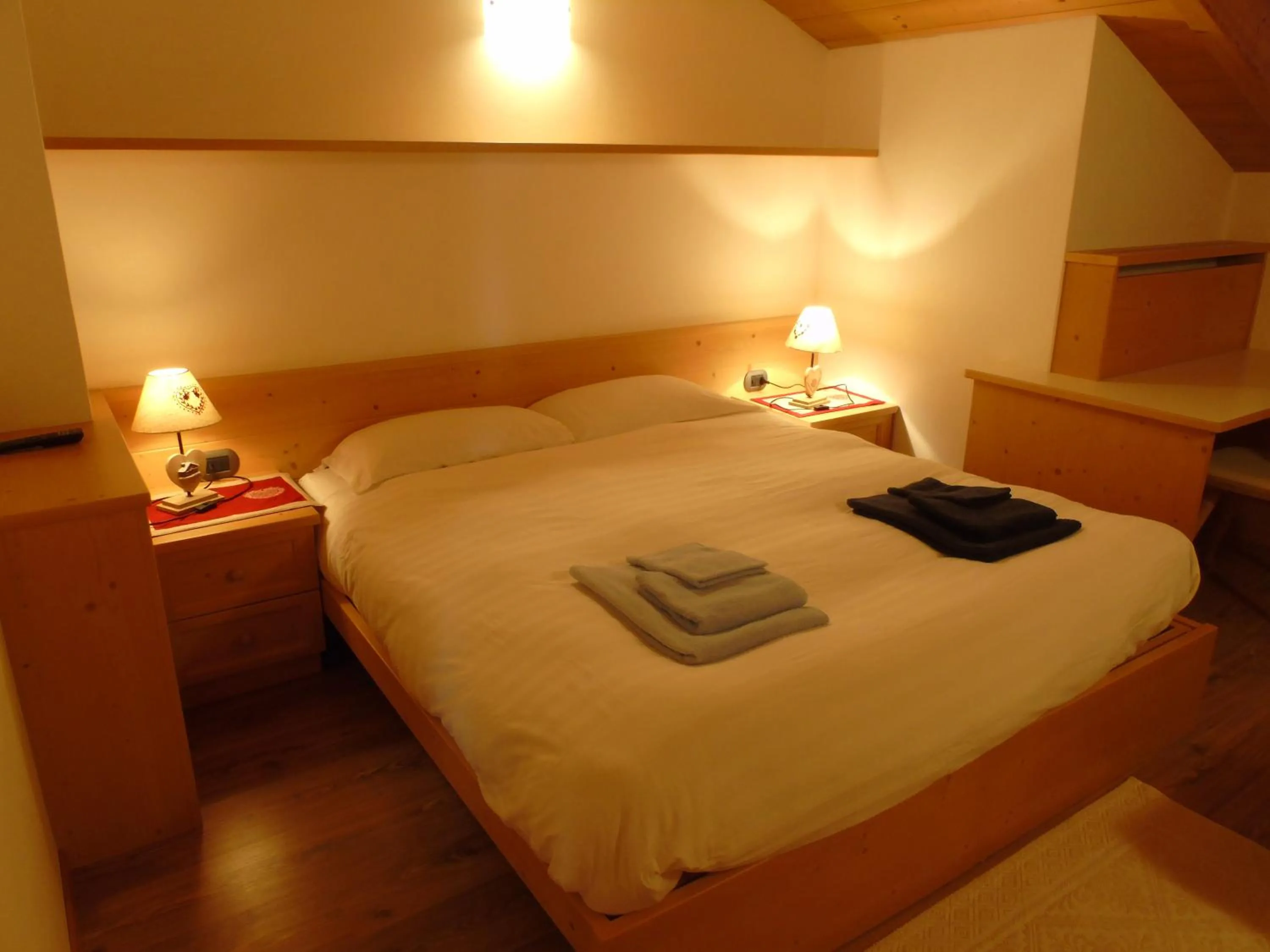 Bedroom, Bed in Apartments Trettel