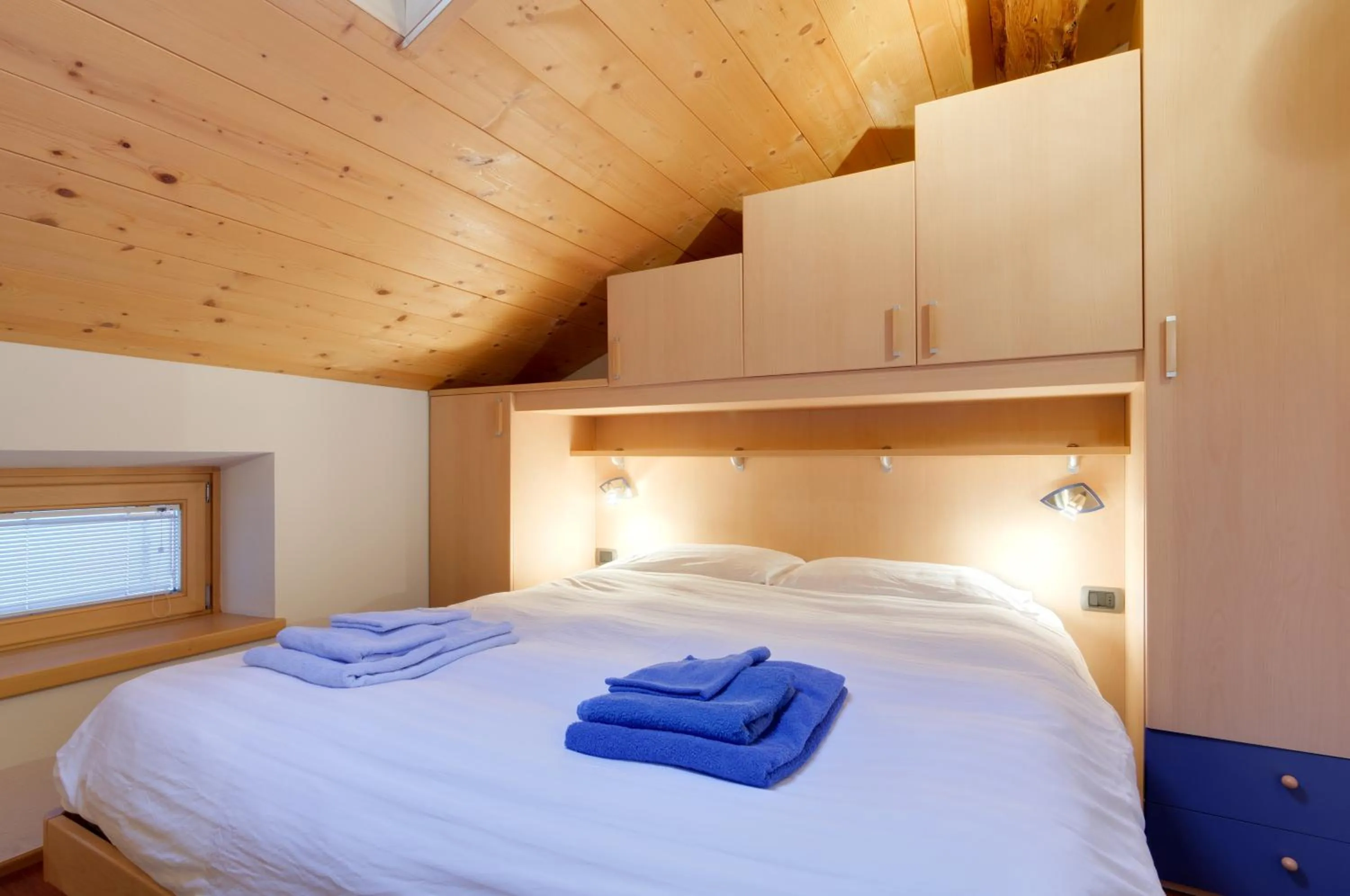 Bedroom, Bed in Apartments Trettel
