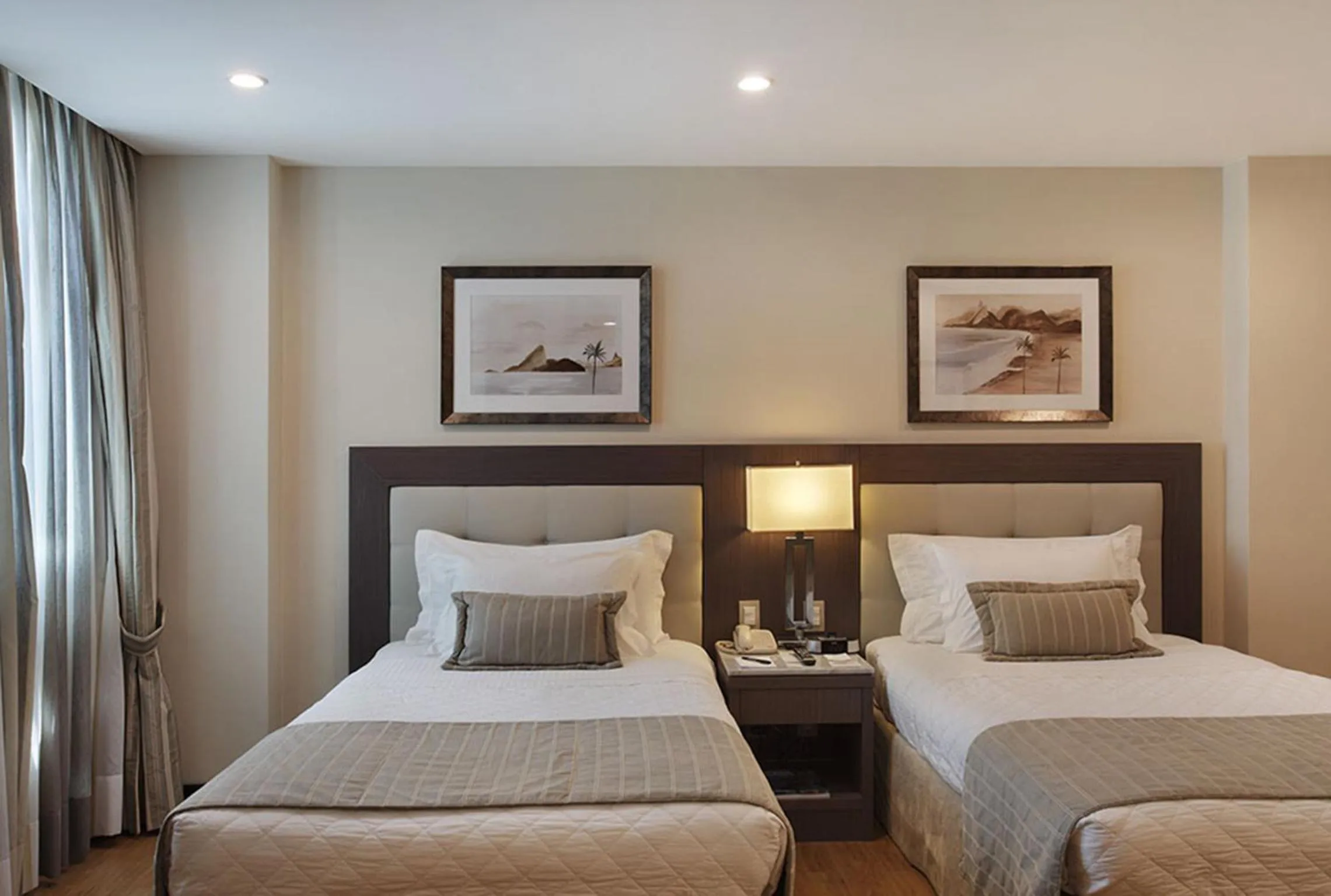 Photo of the whole room, Bed in Miramar By Windsor Copacabana