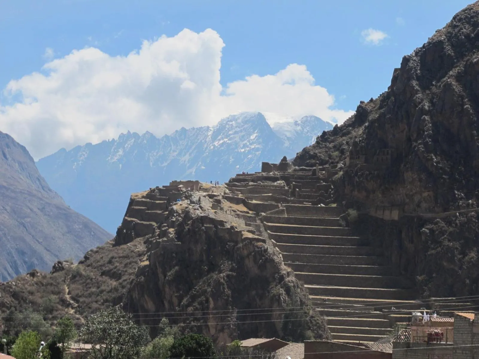 Day in Tumy house B&B