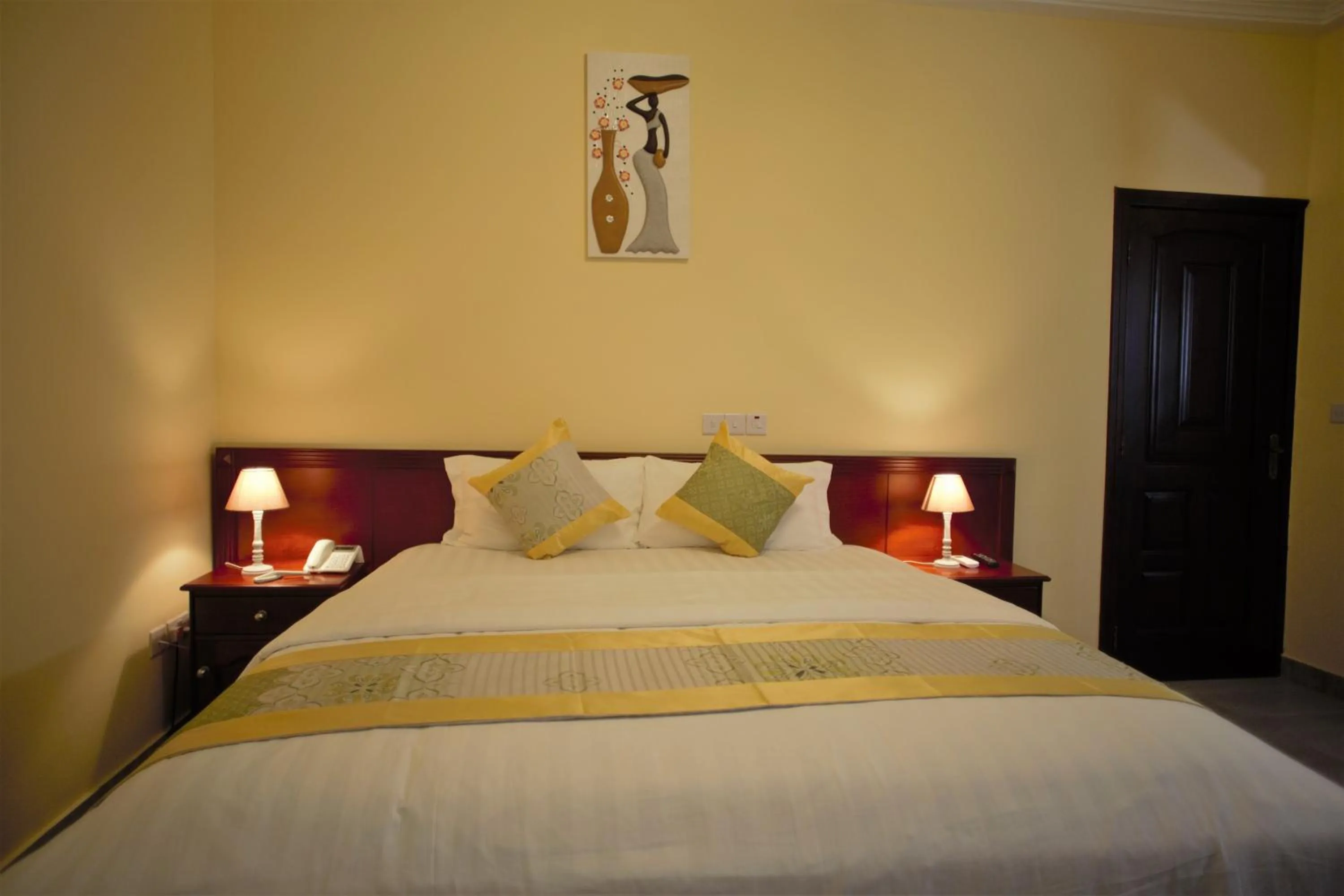 Bed in Cocktail and Dreams Hotel