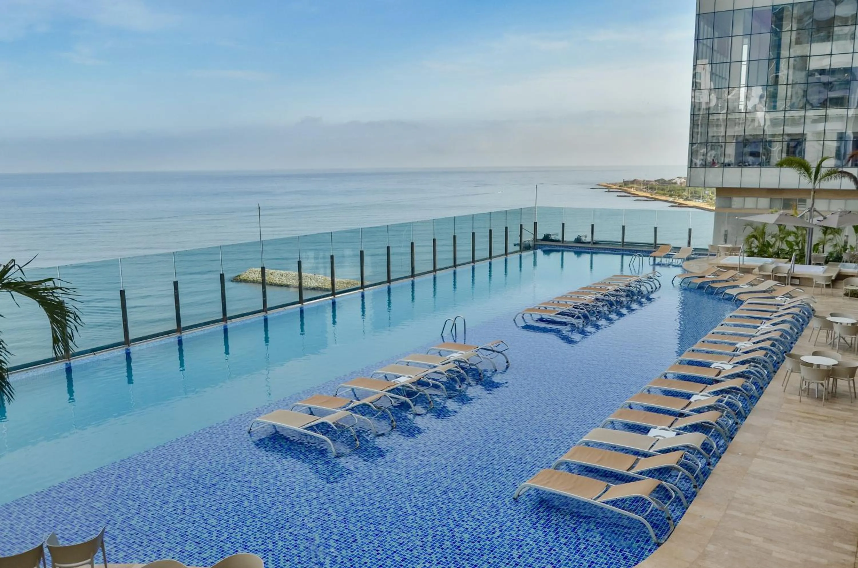 Swimming pool in Estelar Cartagena de Indias Hotel y Centro de Convenciones