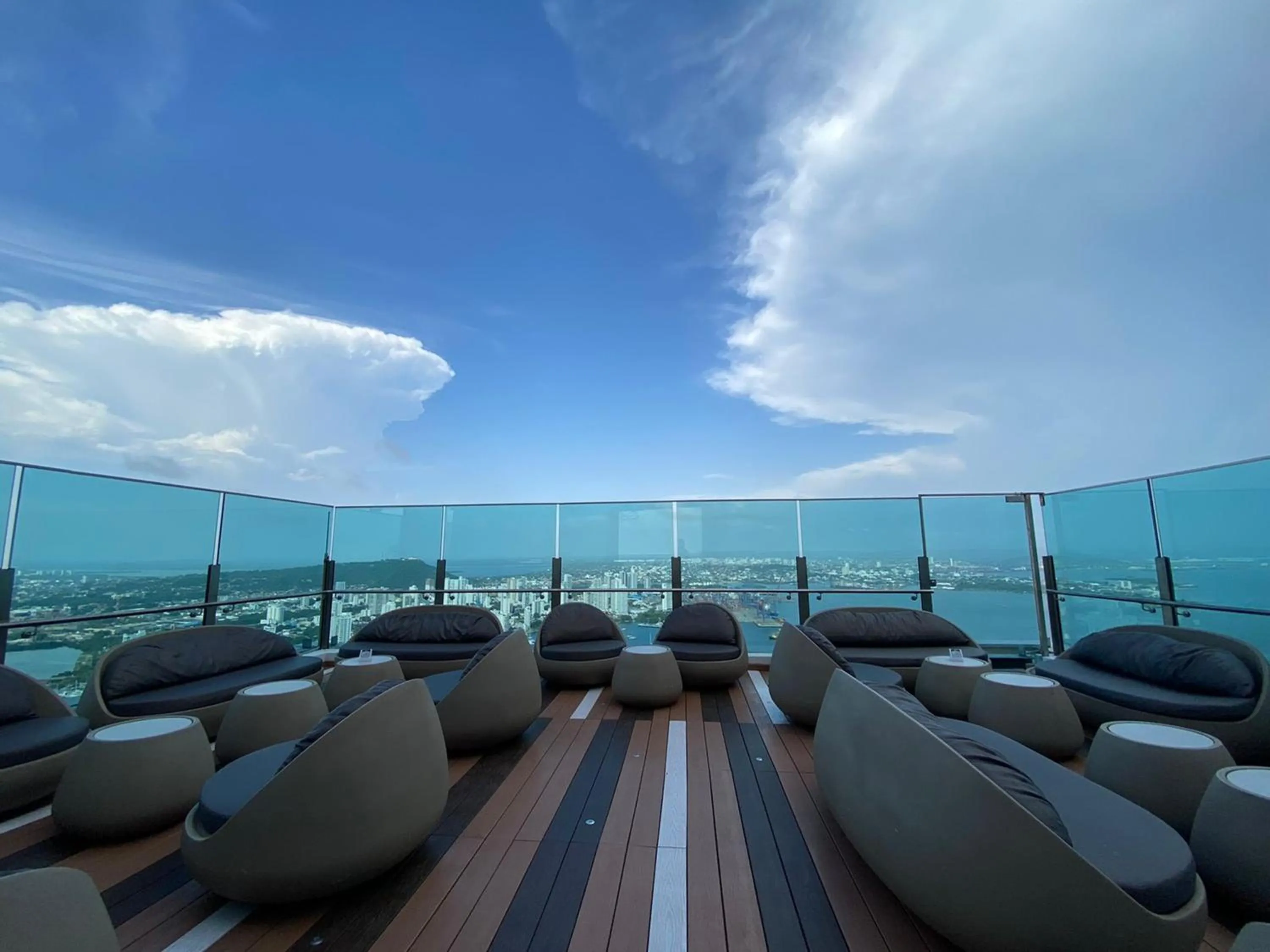 Lounge or bar in Estelar Cartagena de Indias Hotel y Centro de Convenciones