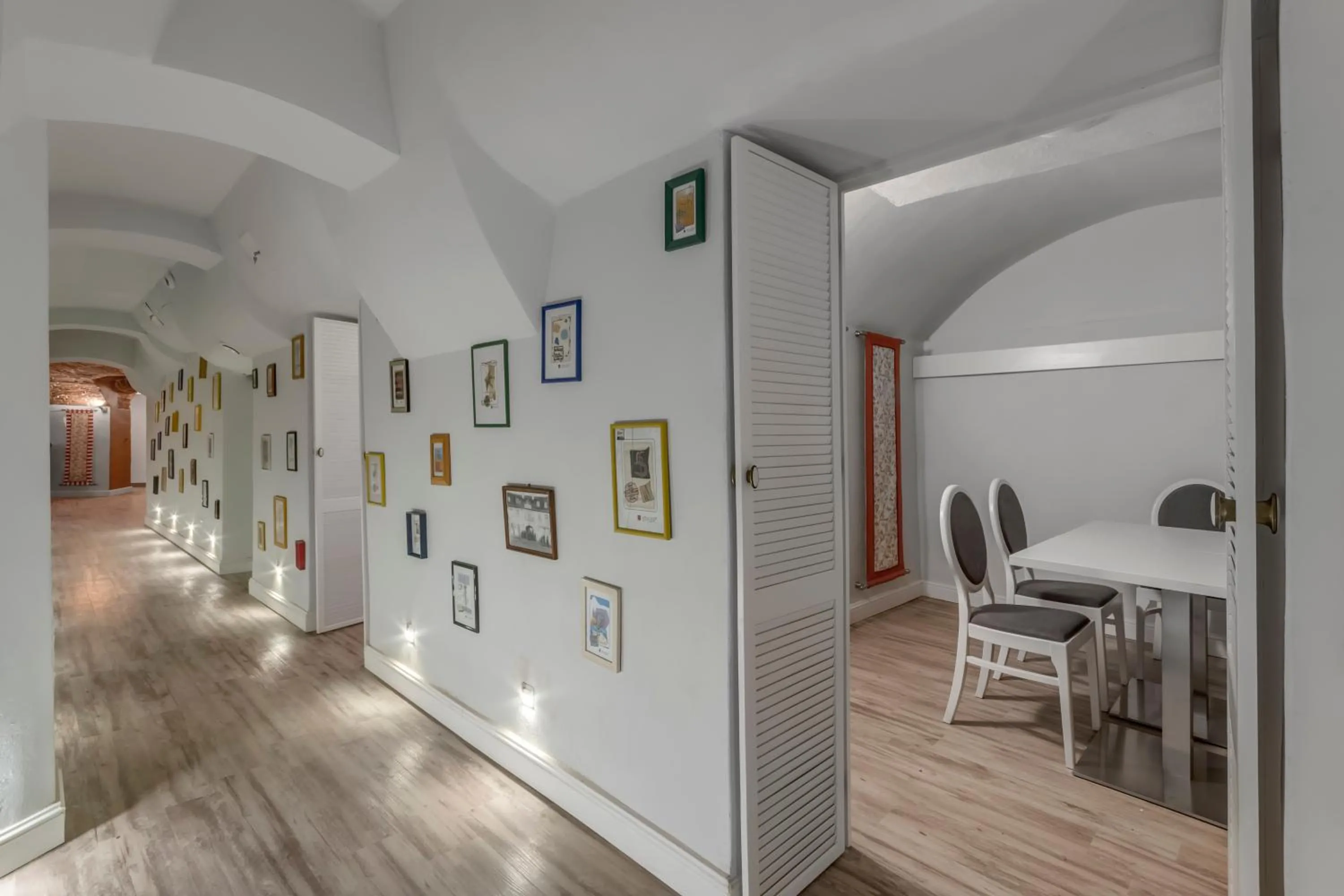 Restaurant/places to eat in Hotel Rozbicki