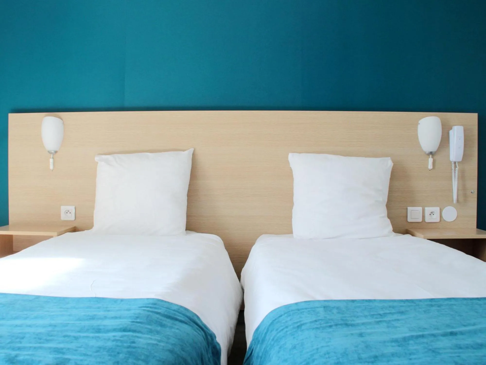 Bed in Saglam Hôtel