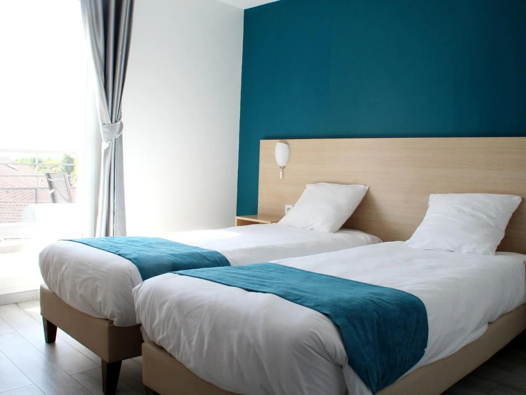 Bed in Saglam Hôtel