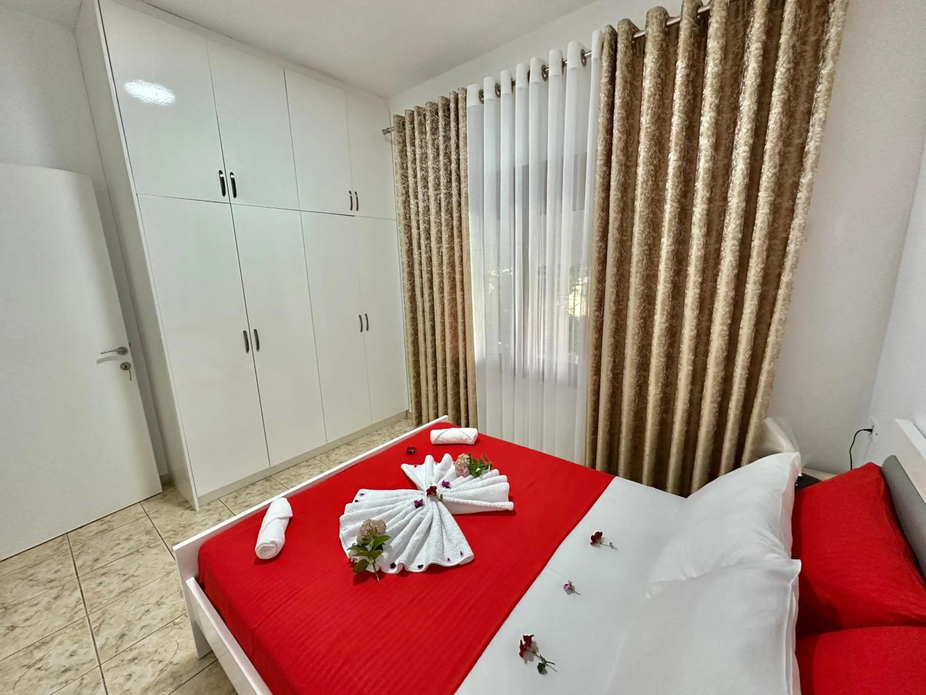 Bed in Vila Renato Ksamil