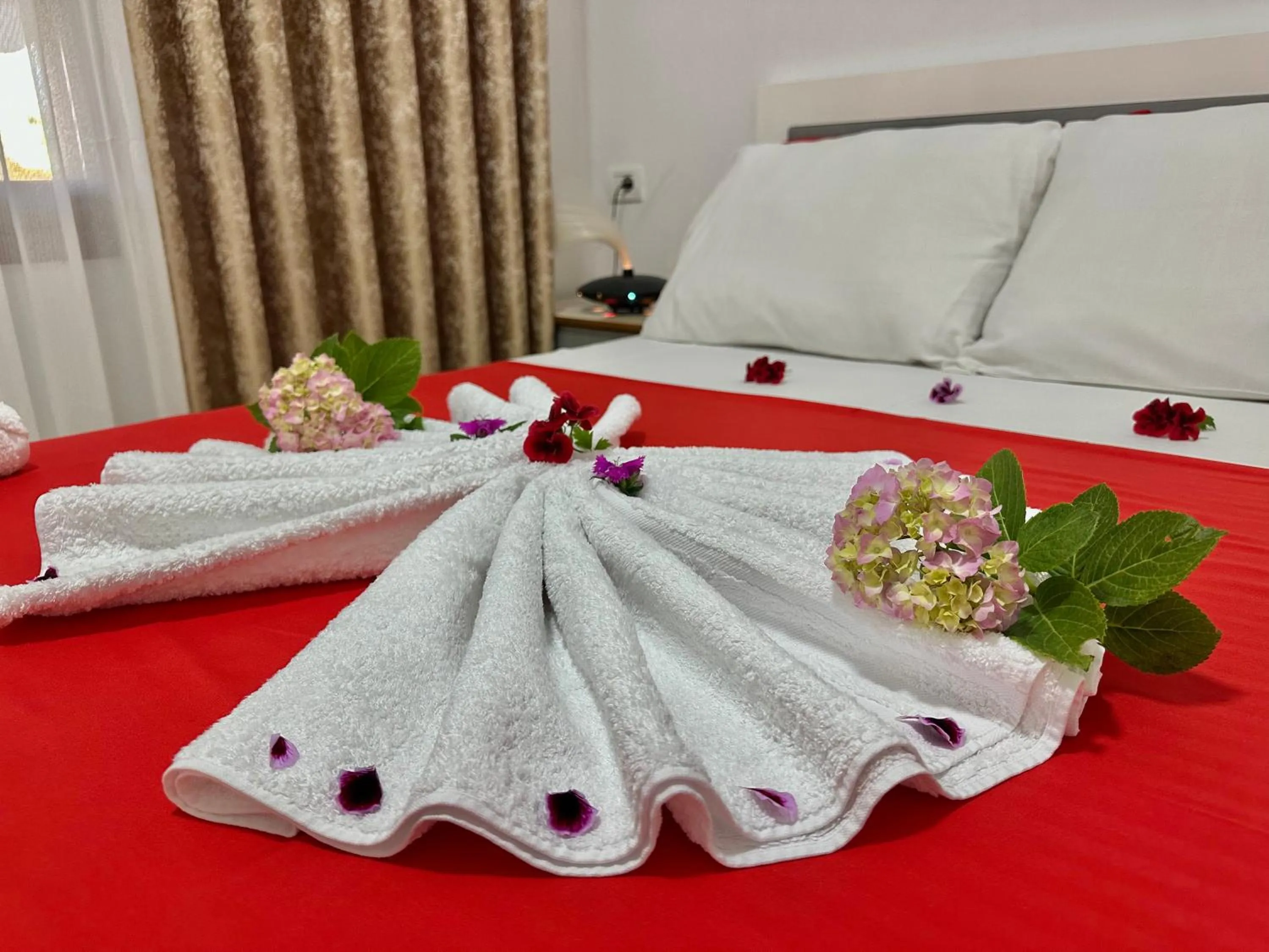 Bed in Vila Renato Ksamil