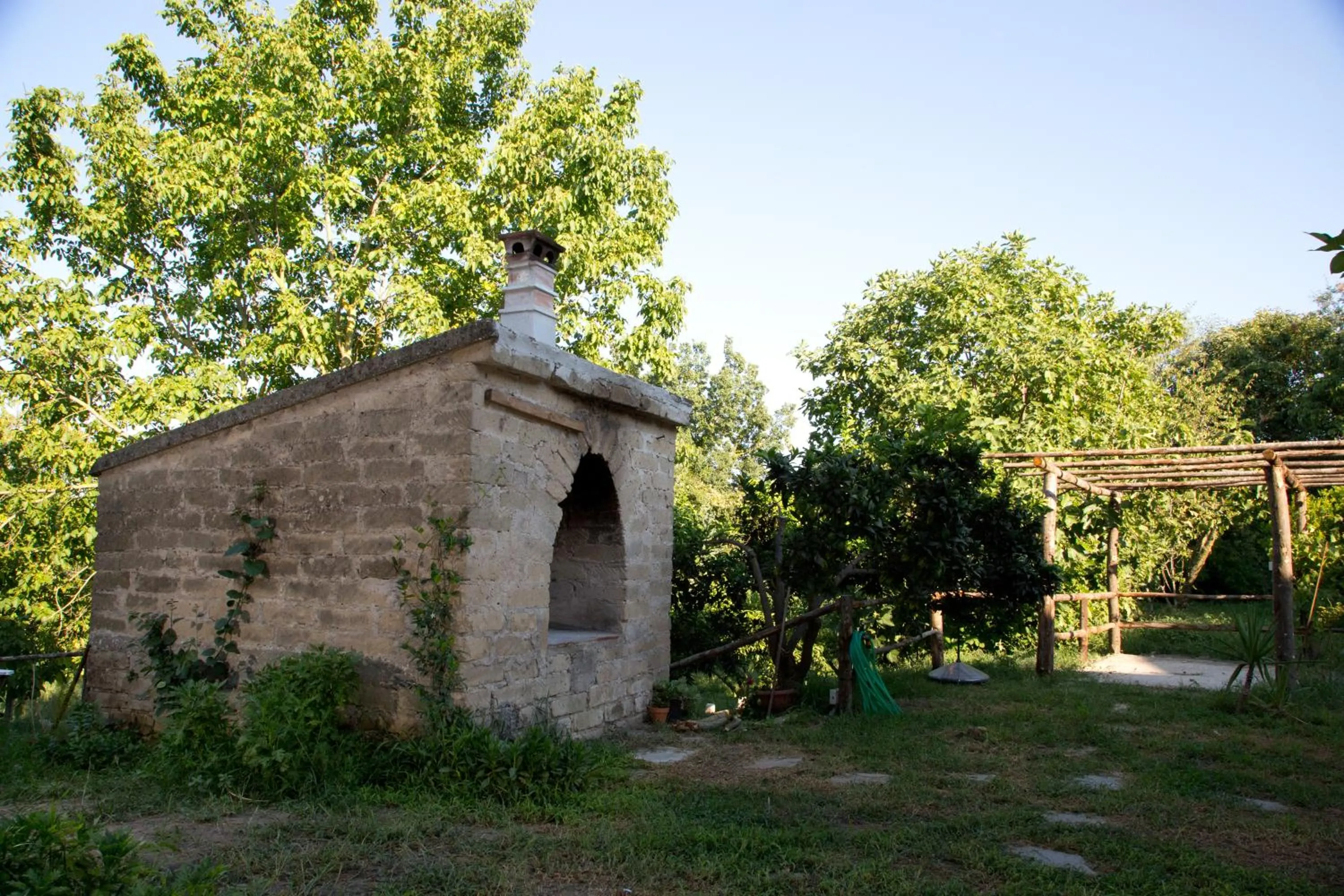 Garden view in Il Moro Bianco