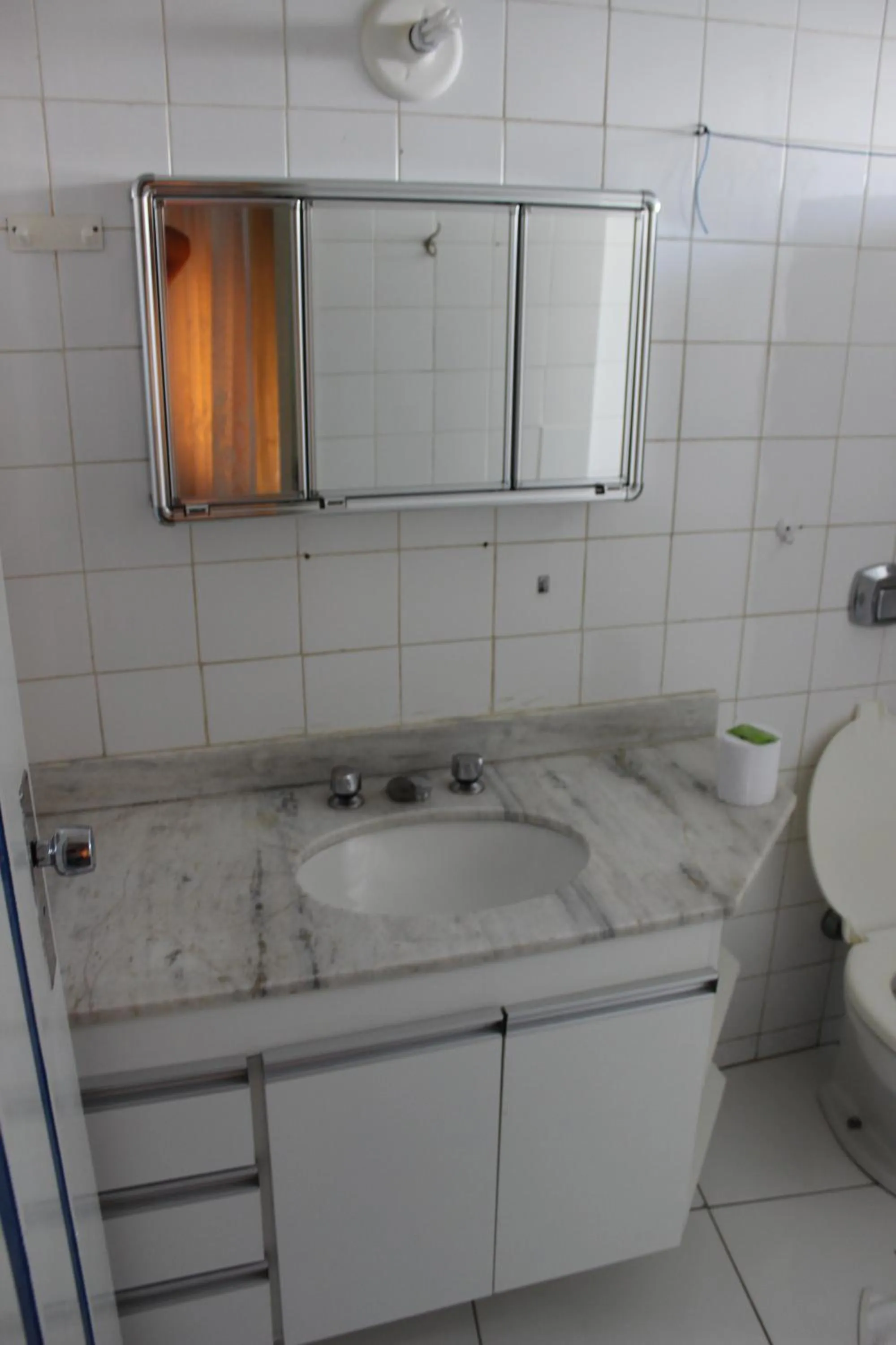 Bathroom in Apart Service Araras - VPC