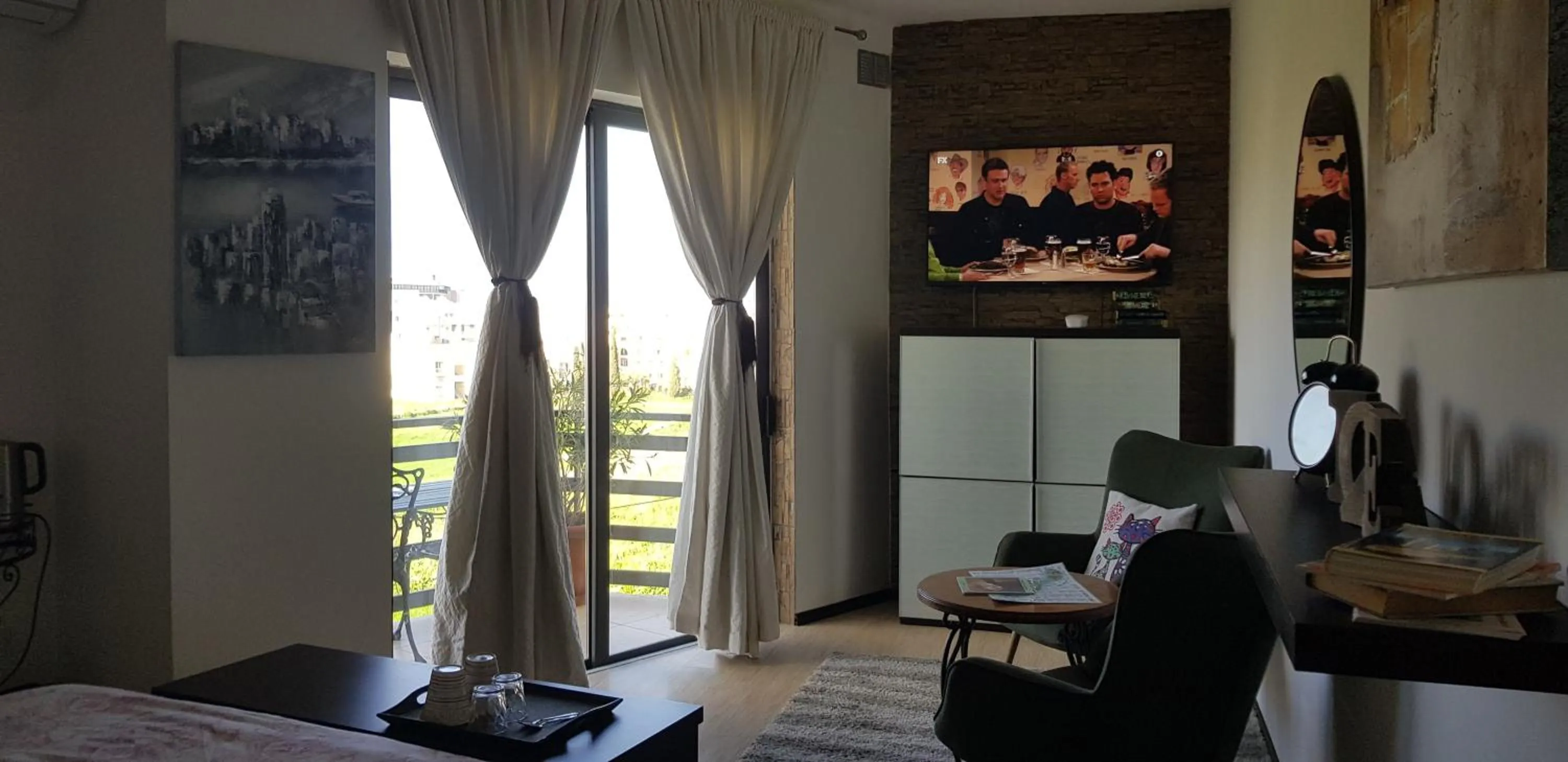 Bed in Sunshine Court