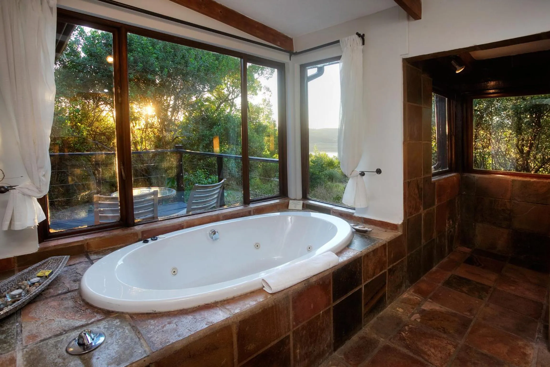 Bathroom in Elephant Hide of Knysna Guest Lodge