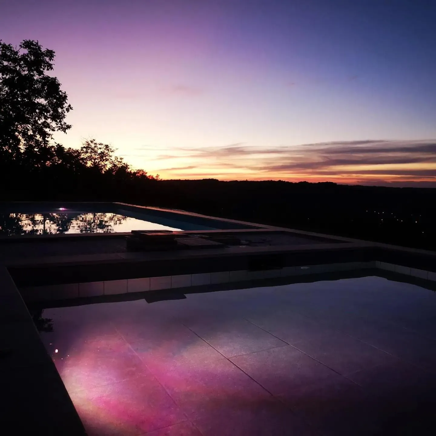 Swimming pool in Domaine de Lascaux