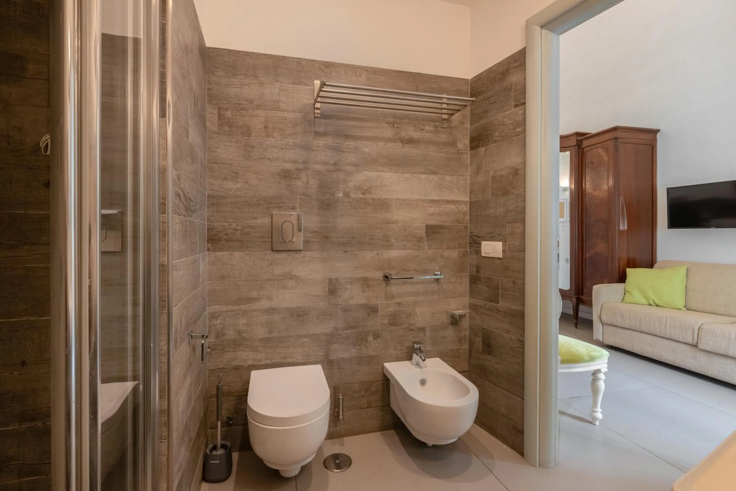 Shower in A Casa di Anna - Dimore Partenopee