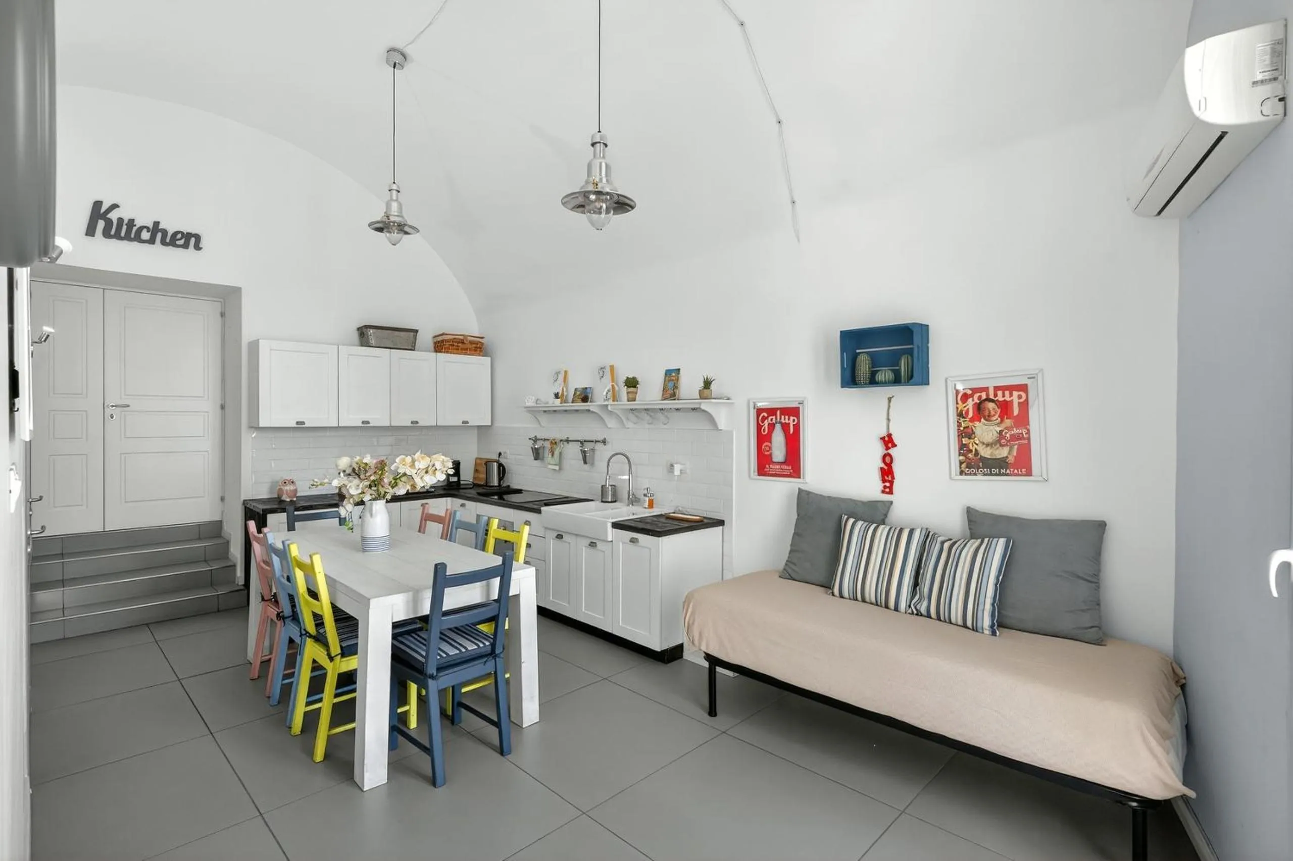 Kitchen or kitchenette in A Casa di Anna - Dimore Partenopee