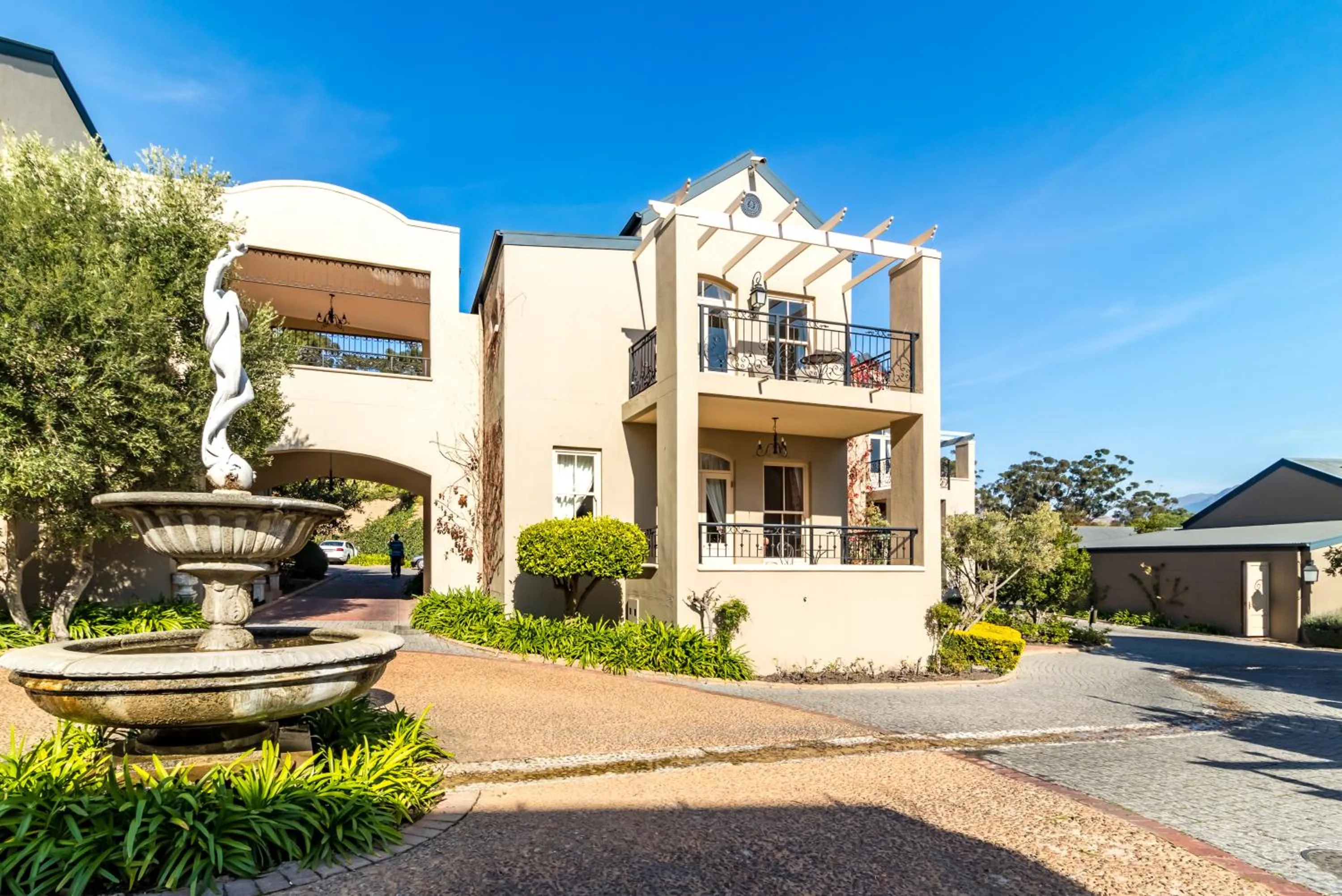 Property building in L'ermitage - Franschhoek Chateau & Villas