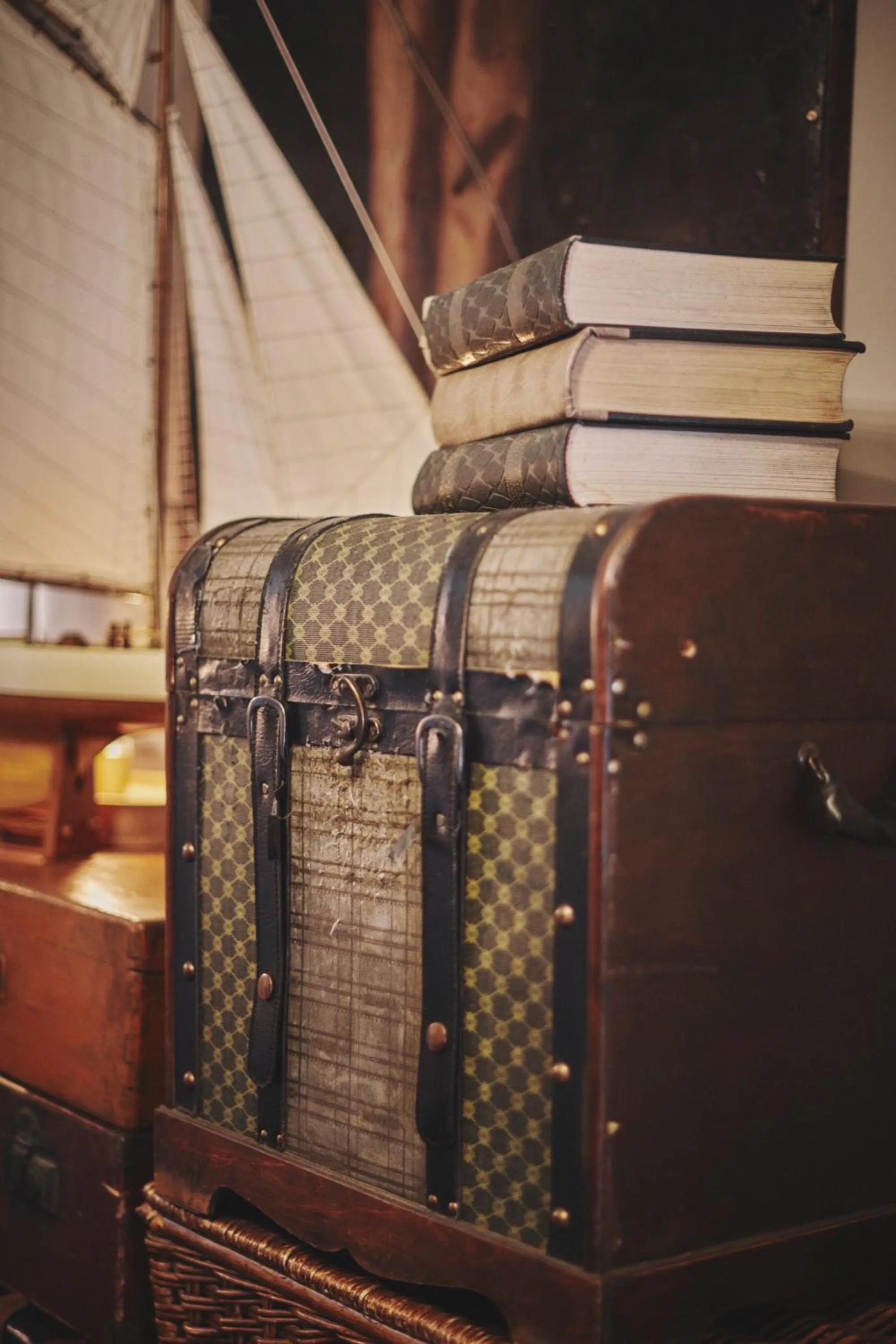 Lobby or reception in The Legacy by 2GO4 City Center