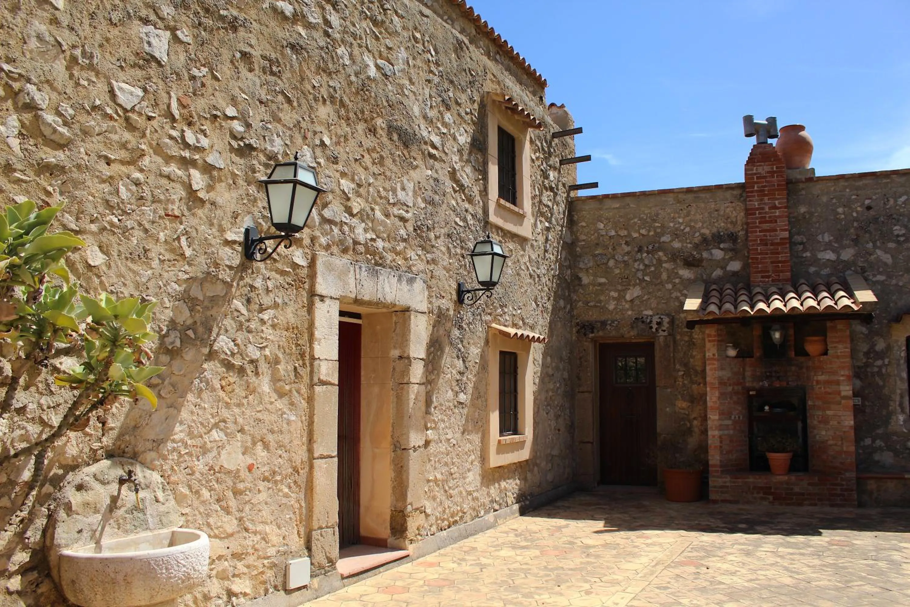 Facade/entrance in Casale Maddalena