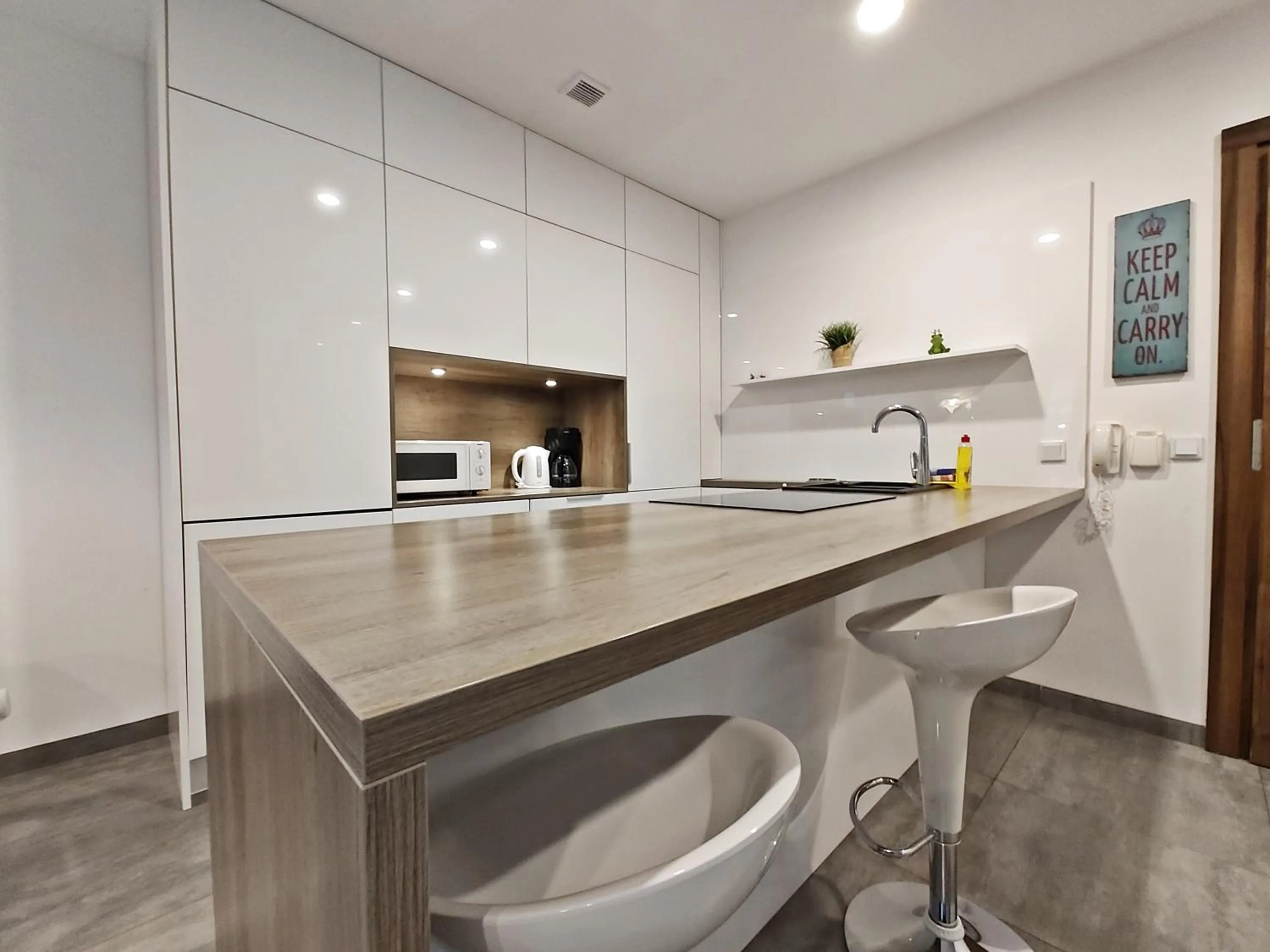 Kitchen or kitchenette in Baltic Park Molo by Baltic Home
