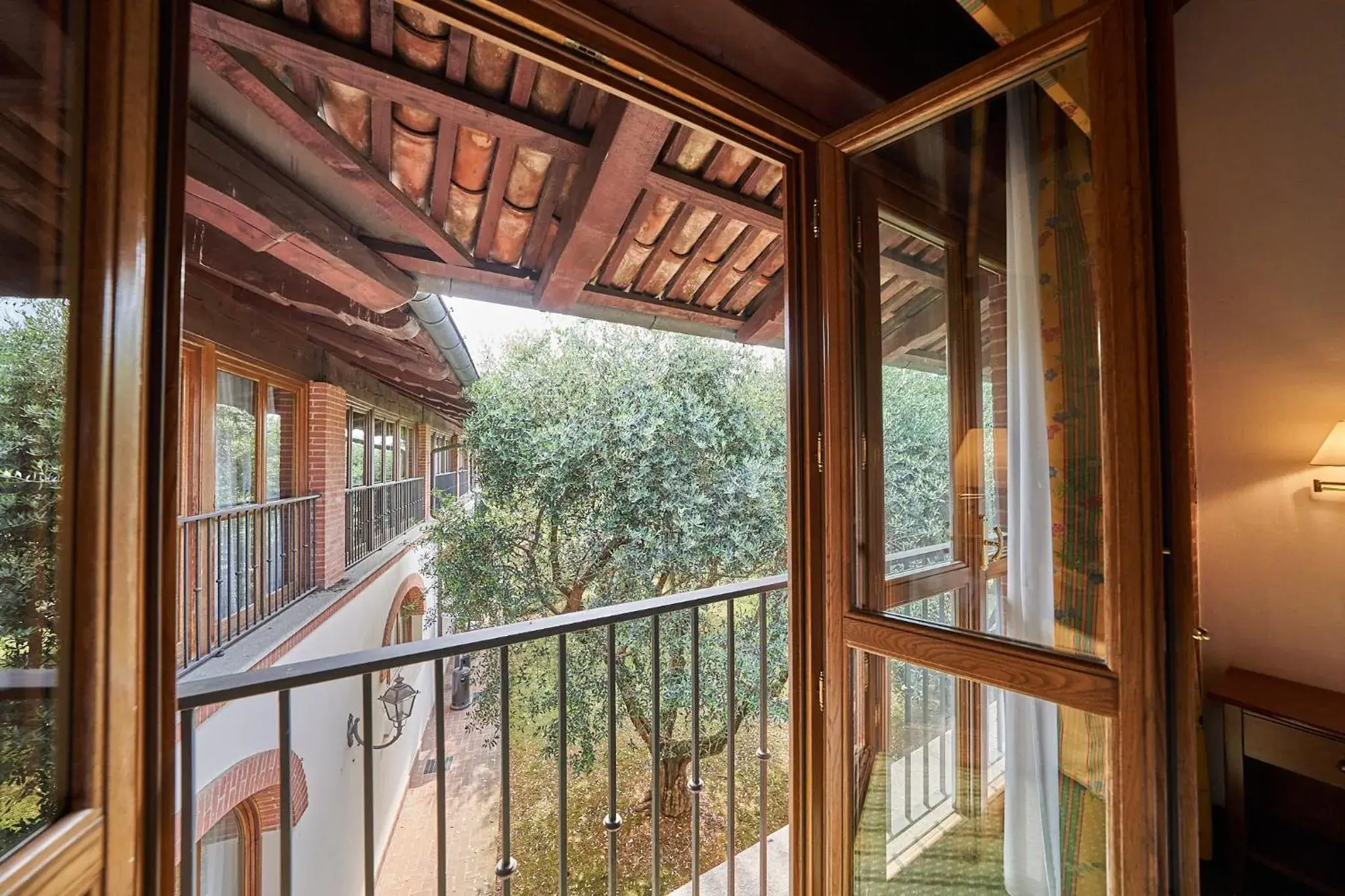 Standard Queen Room in Relais Santo Stefano Standard Queen Room in Relais Santo Stefano