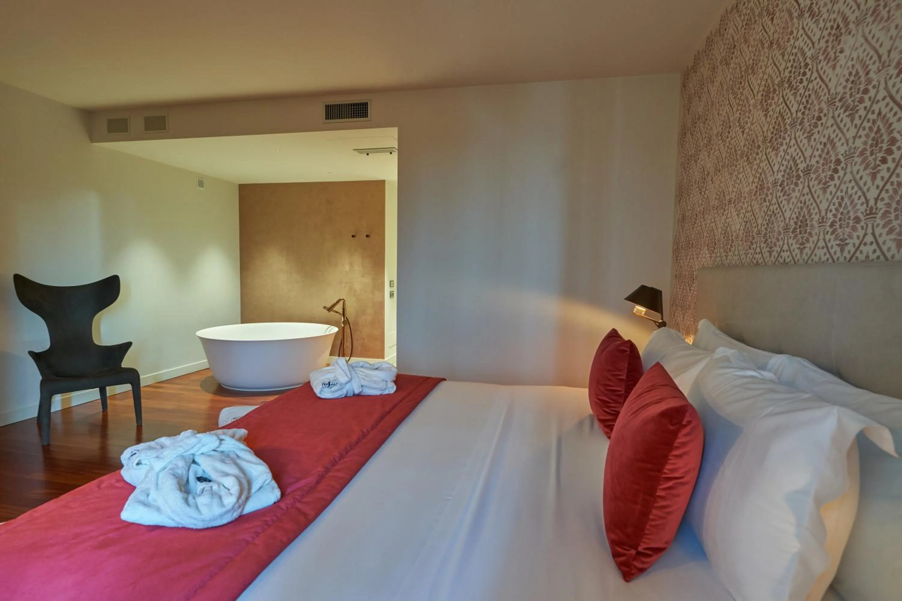 Photo of the whole room, Bed in Relais Santo Stefano