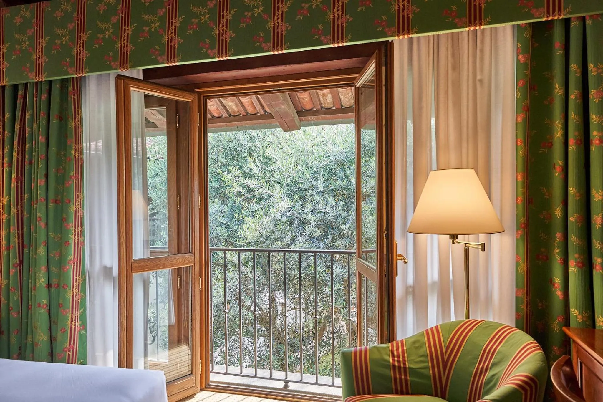 Balcony/Terrace, Bed in Relais Santo Stefano