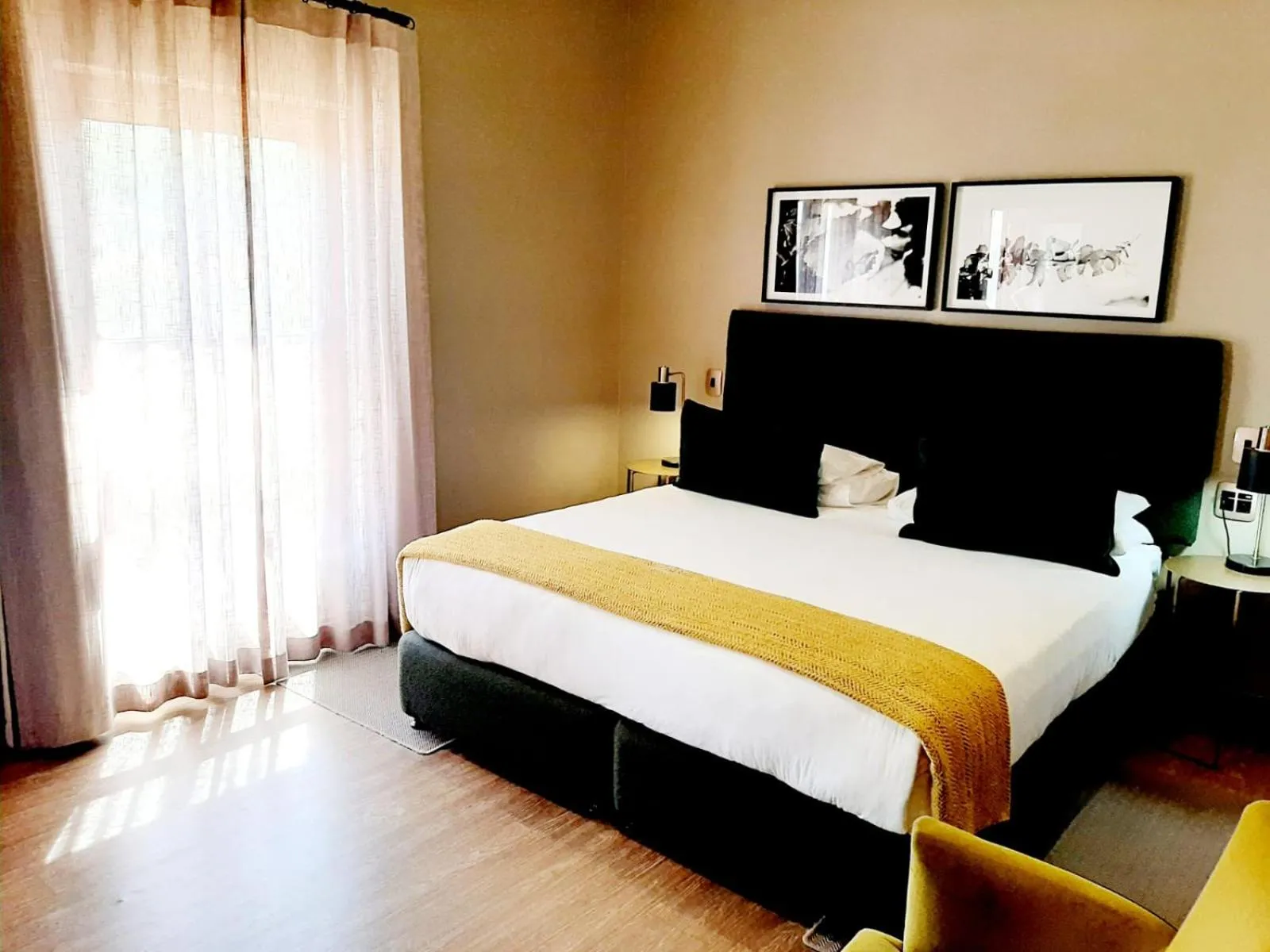 Bedroom, Bed in De Zalze Lodge