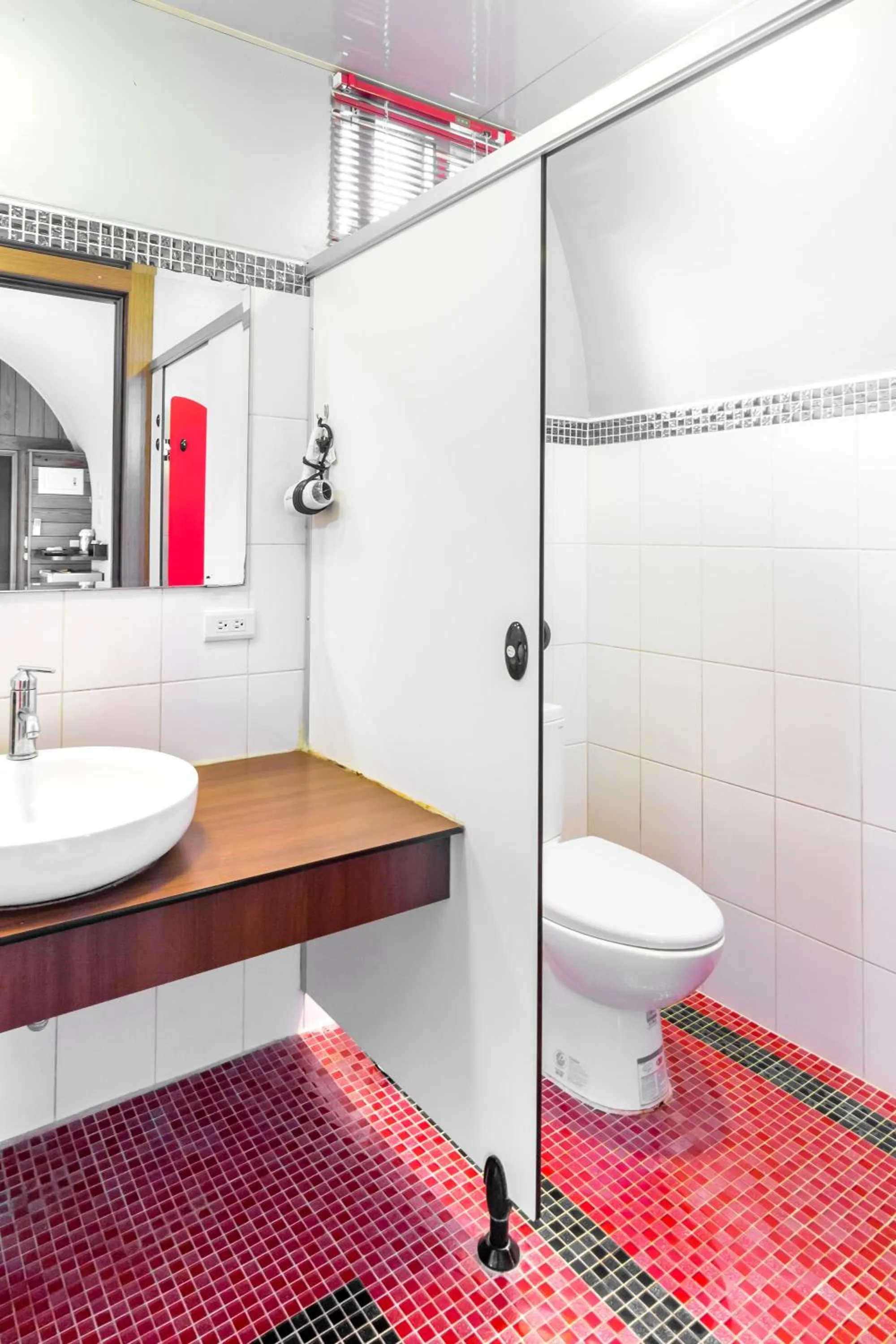 Bathroom in Ville Greensward