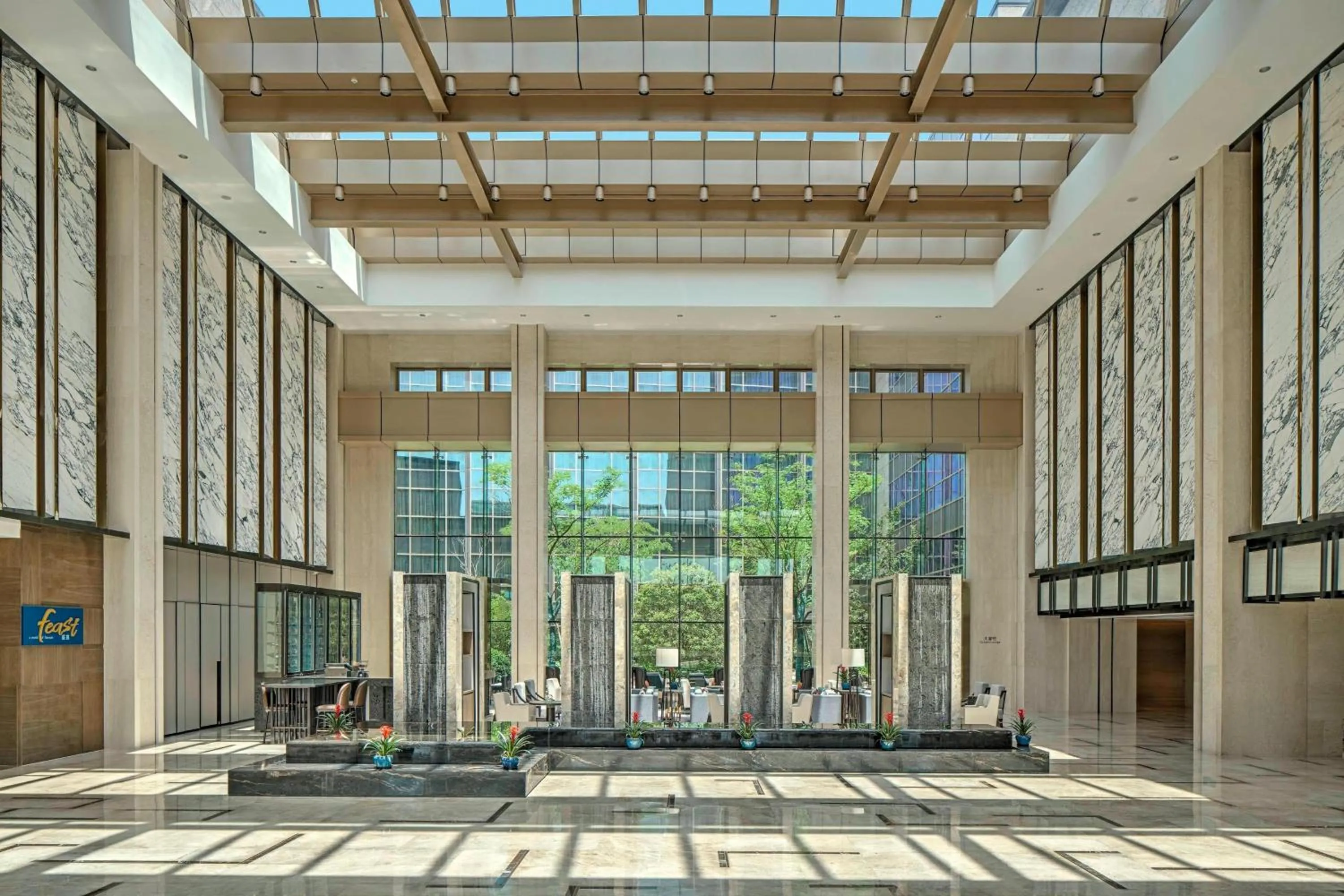 Lobby or reception in Sheraton Shanghai Chongming Hotel