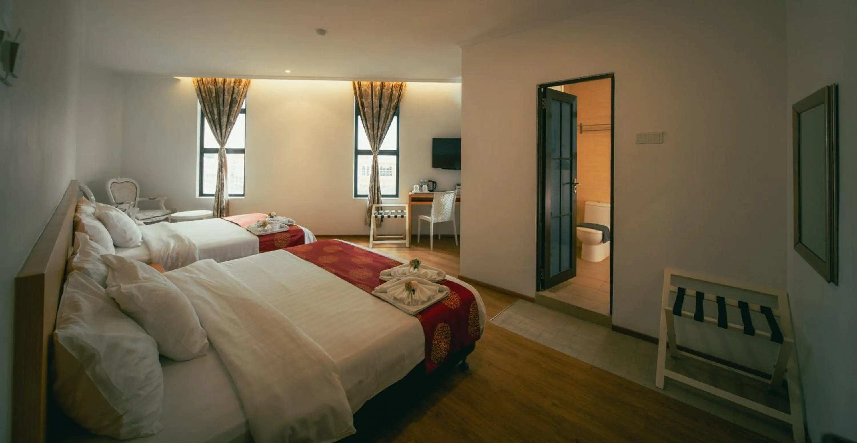 Photo of the whole room, Bed in 1 Million Hotel