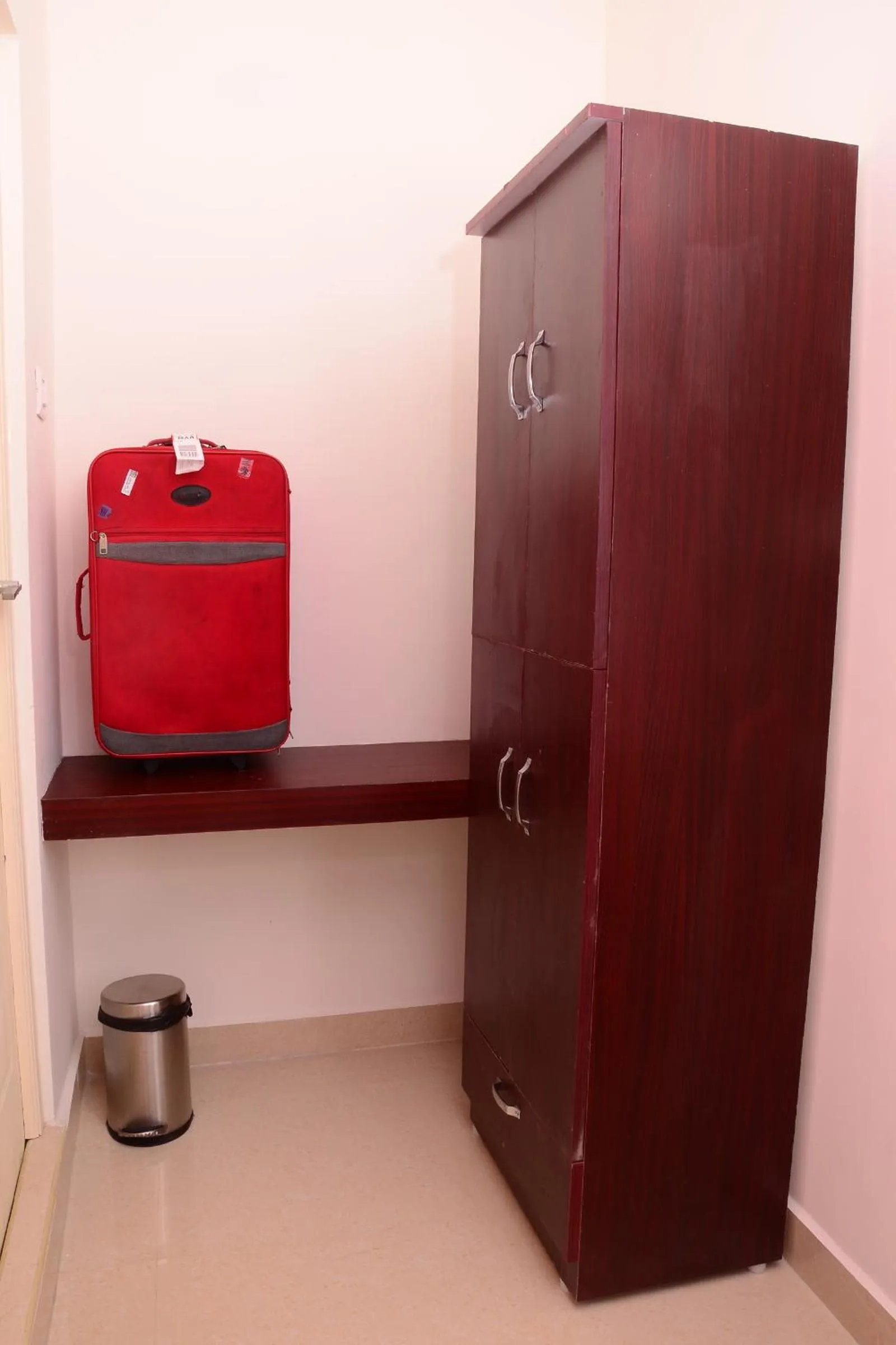 Coffee/tea facilities in Royal Residency