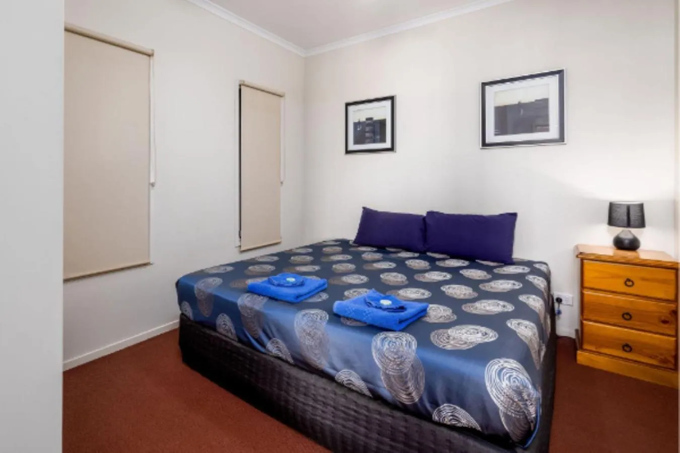 Bed in The Sundowner Cabin & Tourist Park