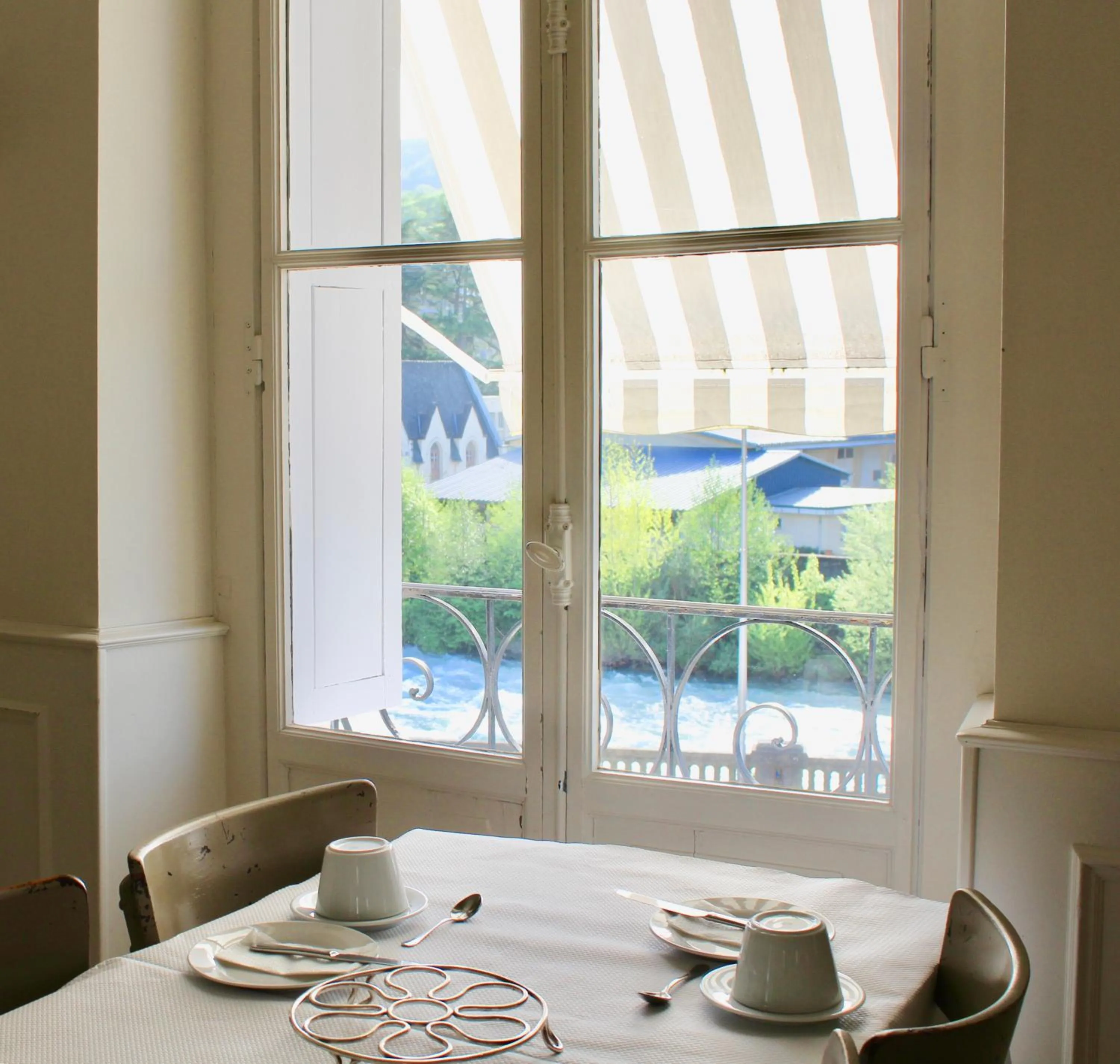 Restaurant/places to eat in Hôtel Sainte Marie