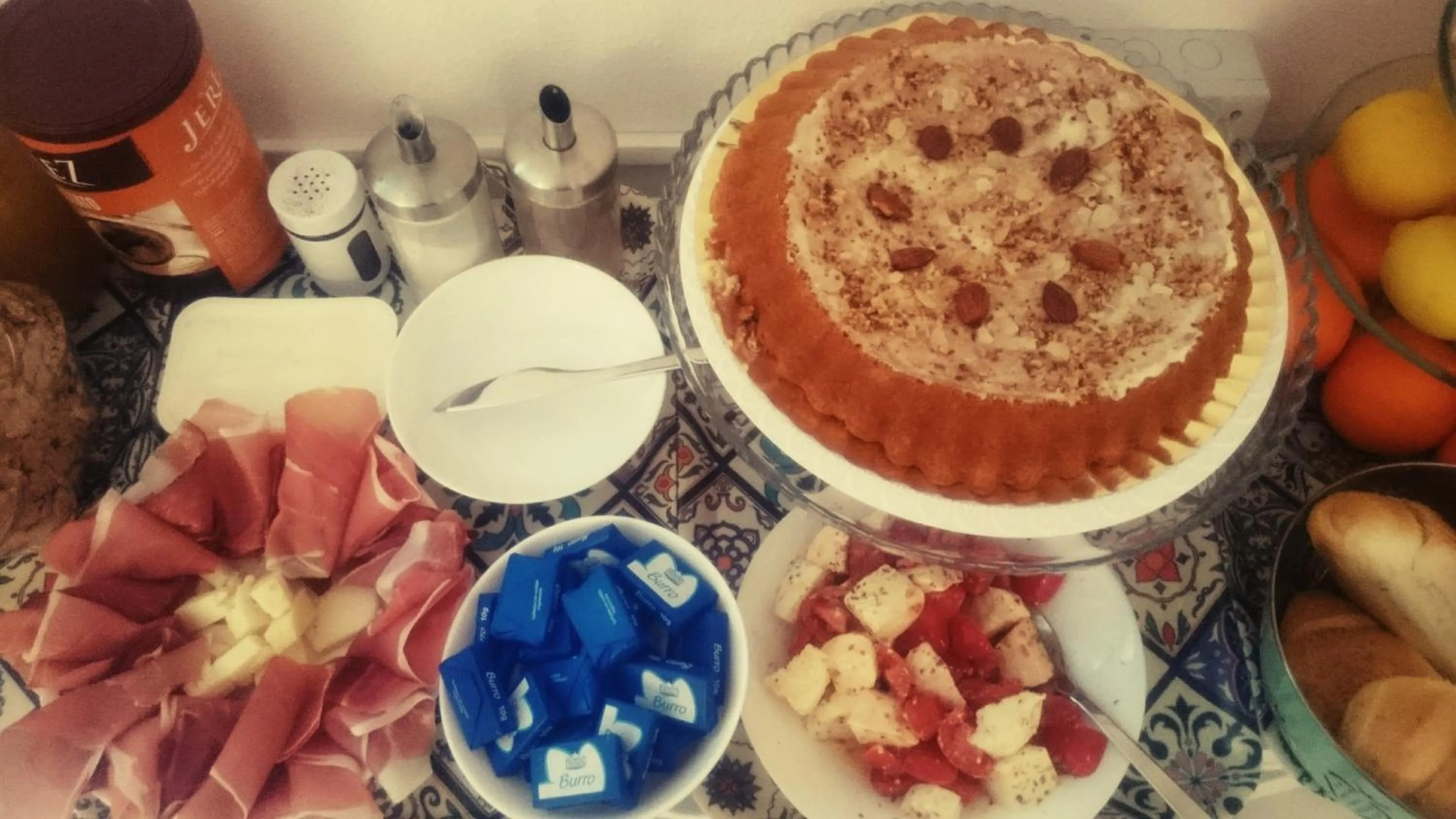 Continental breakfast in Il Cortiletto Di Piazza Verga