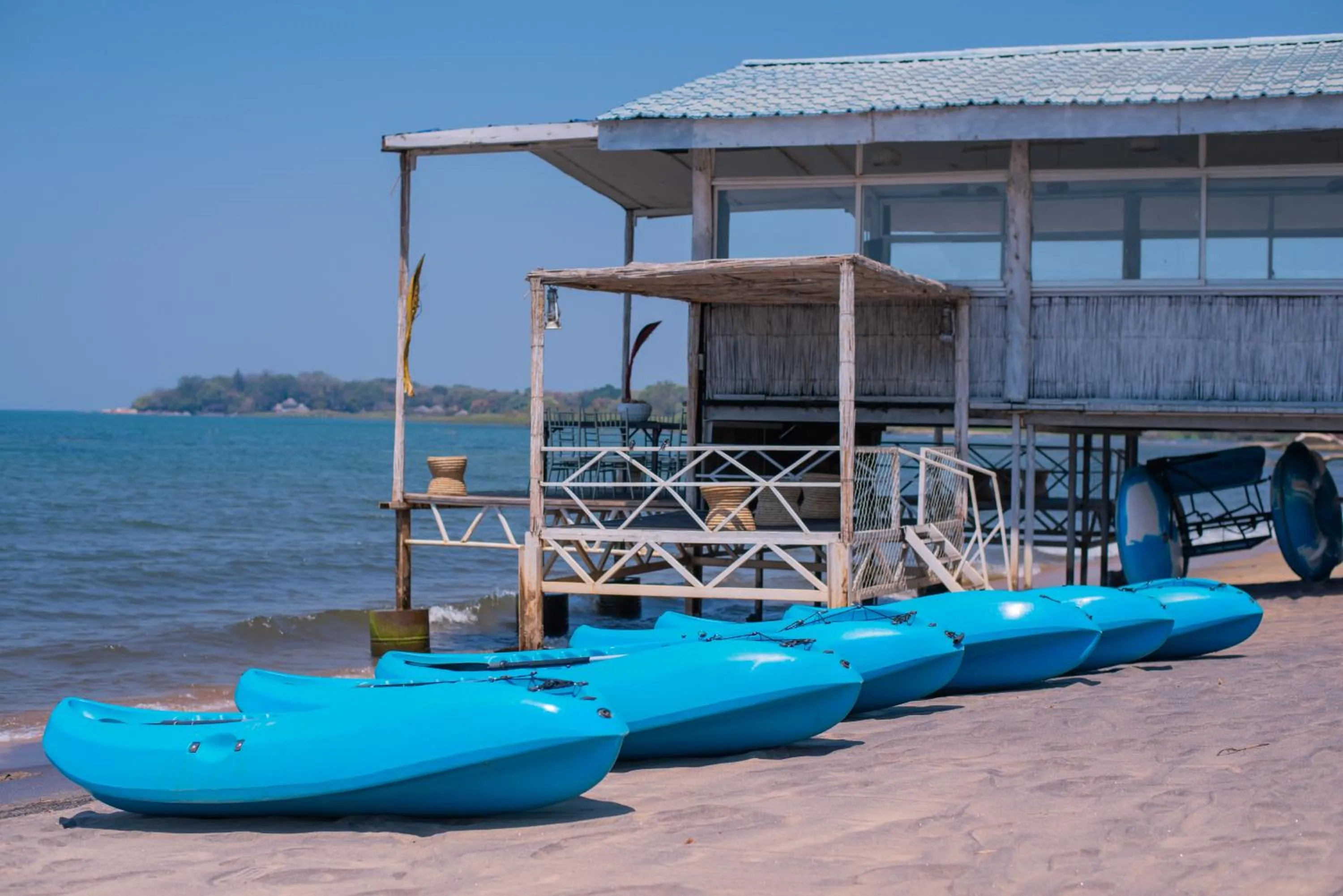 Blue Waters by Serendib