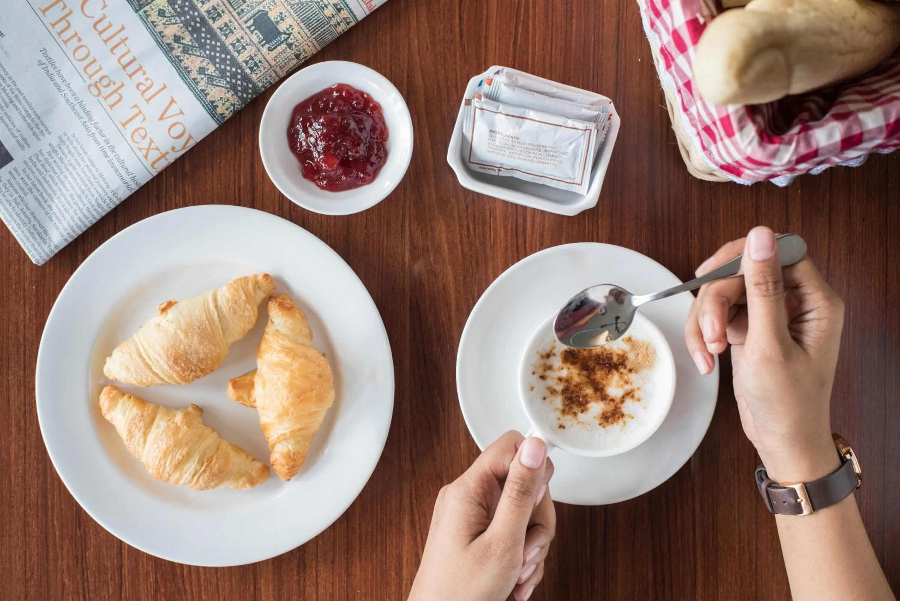 Breakfast in Bigland Hotel & Convention Sentul