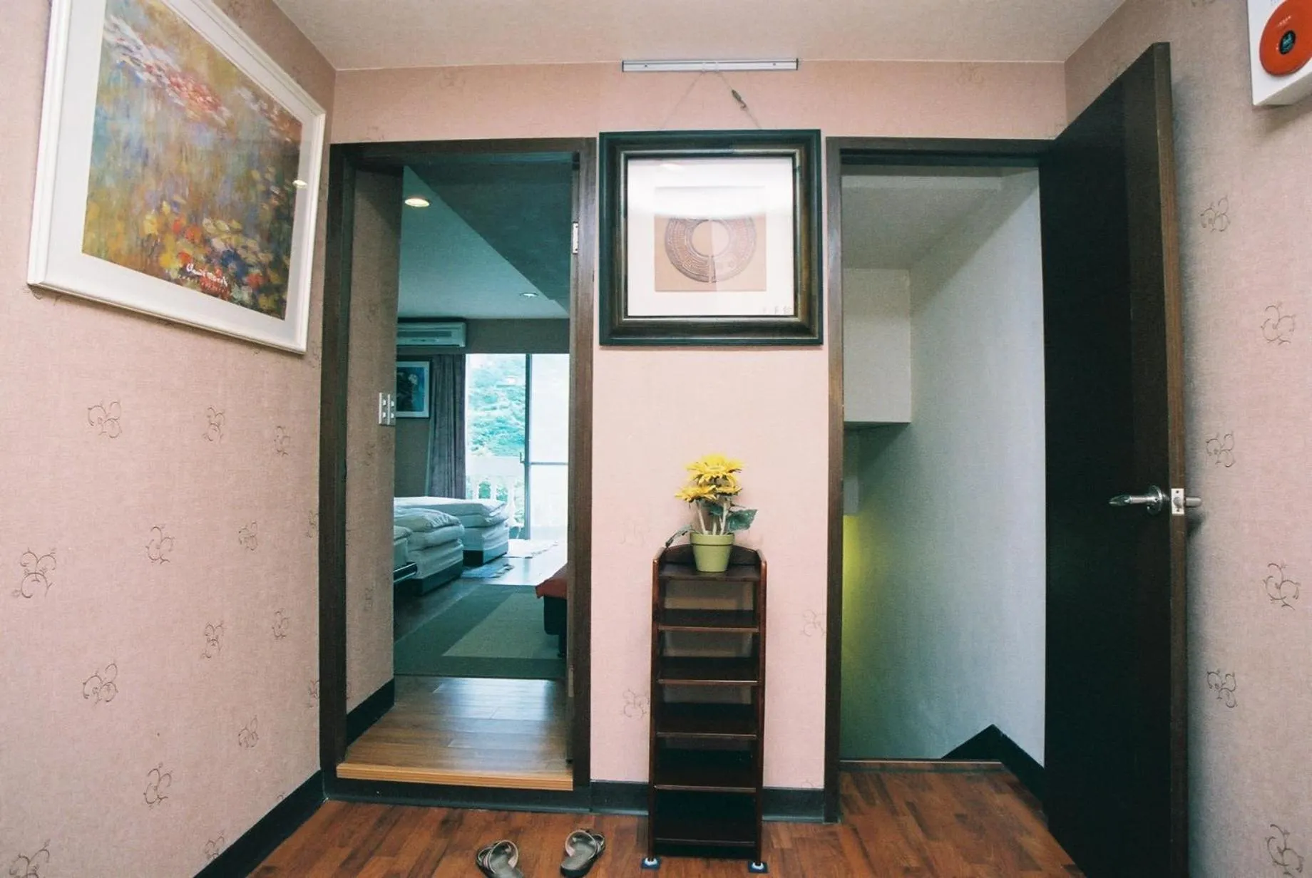 Facade/entrance in Levite Villa