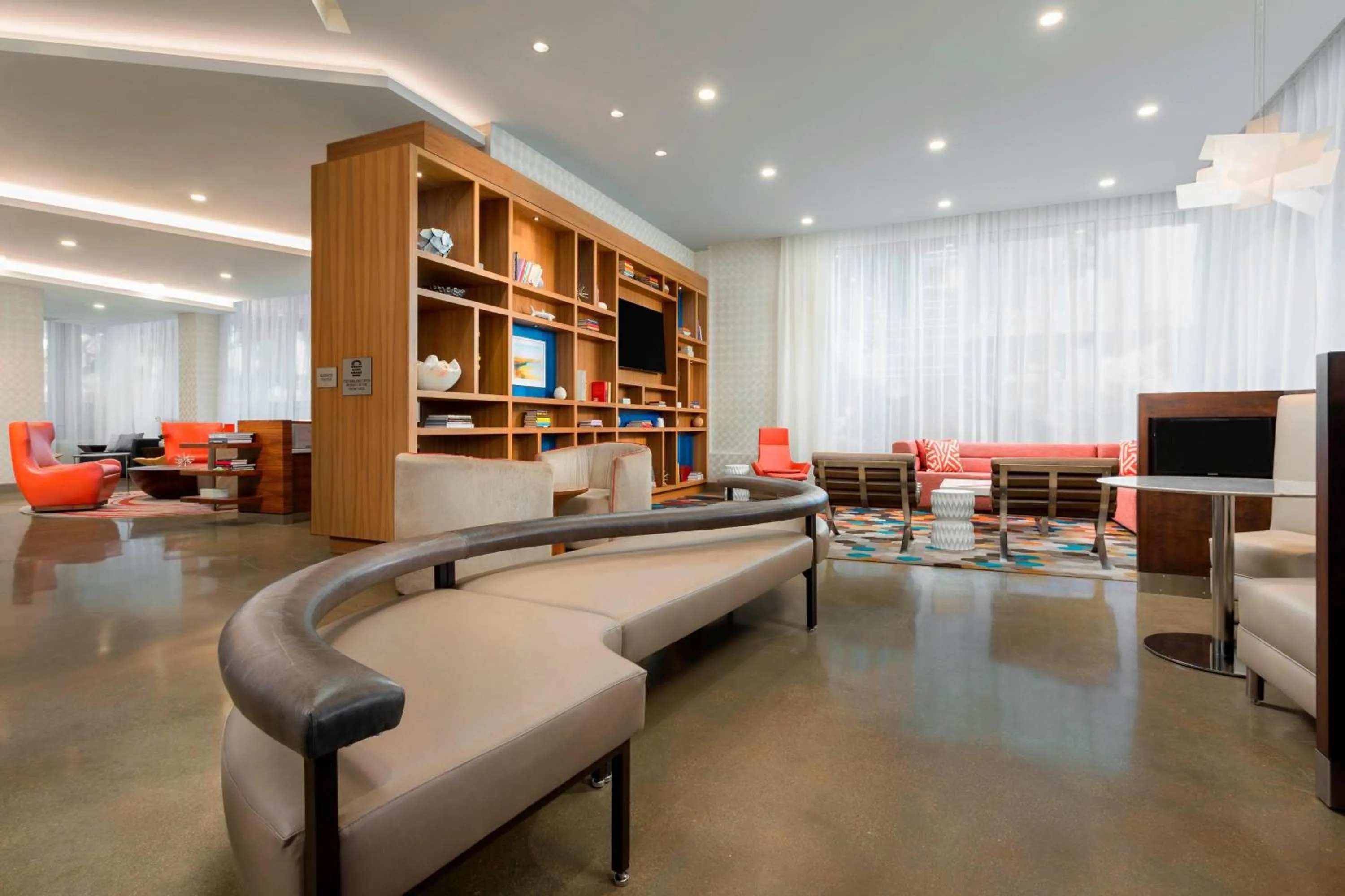 Lobby or reception in Courtyard by Marriott Santa Monica