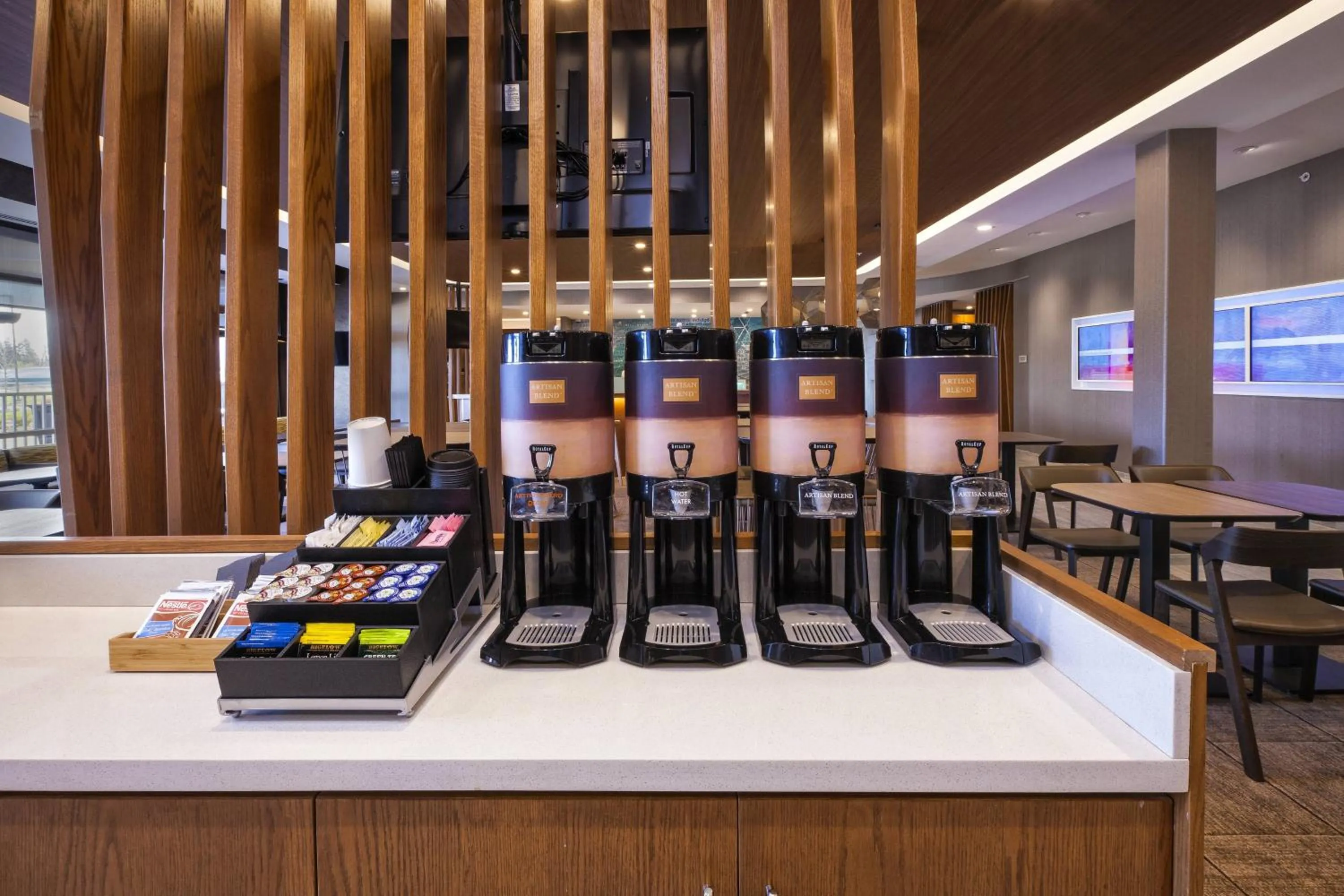 Lounge or bar in SpringHill Suites by Marriott St. Joseph Benton Harbor