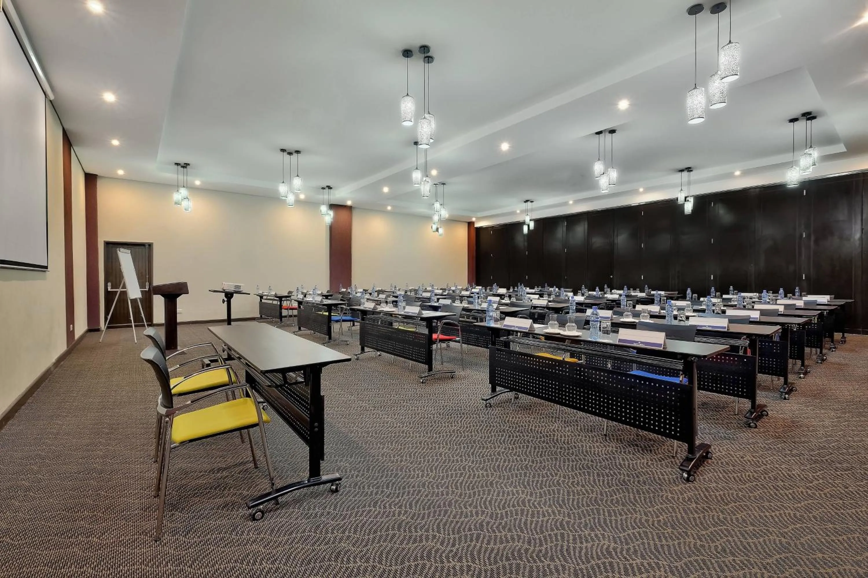 Meeting/conference room in Protea Hotel by Marriott Ndola