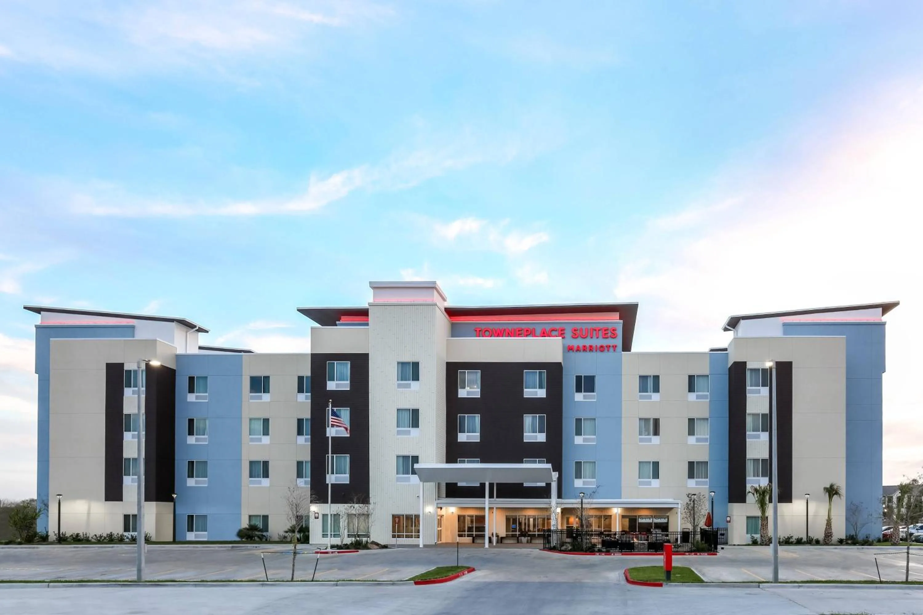 Property building in TownePlace Suites by Marriott McAllen Edinburg