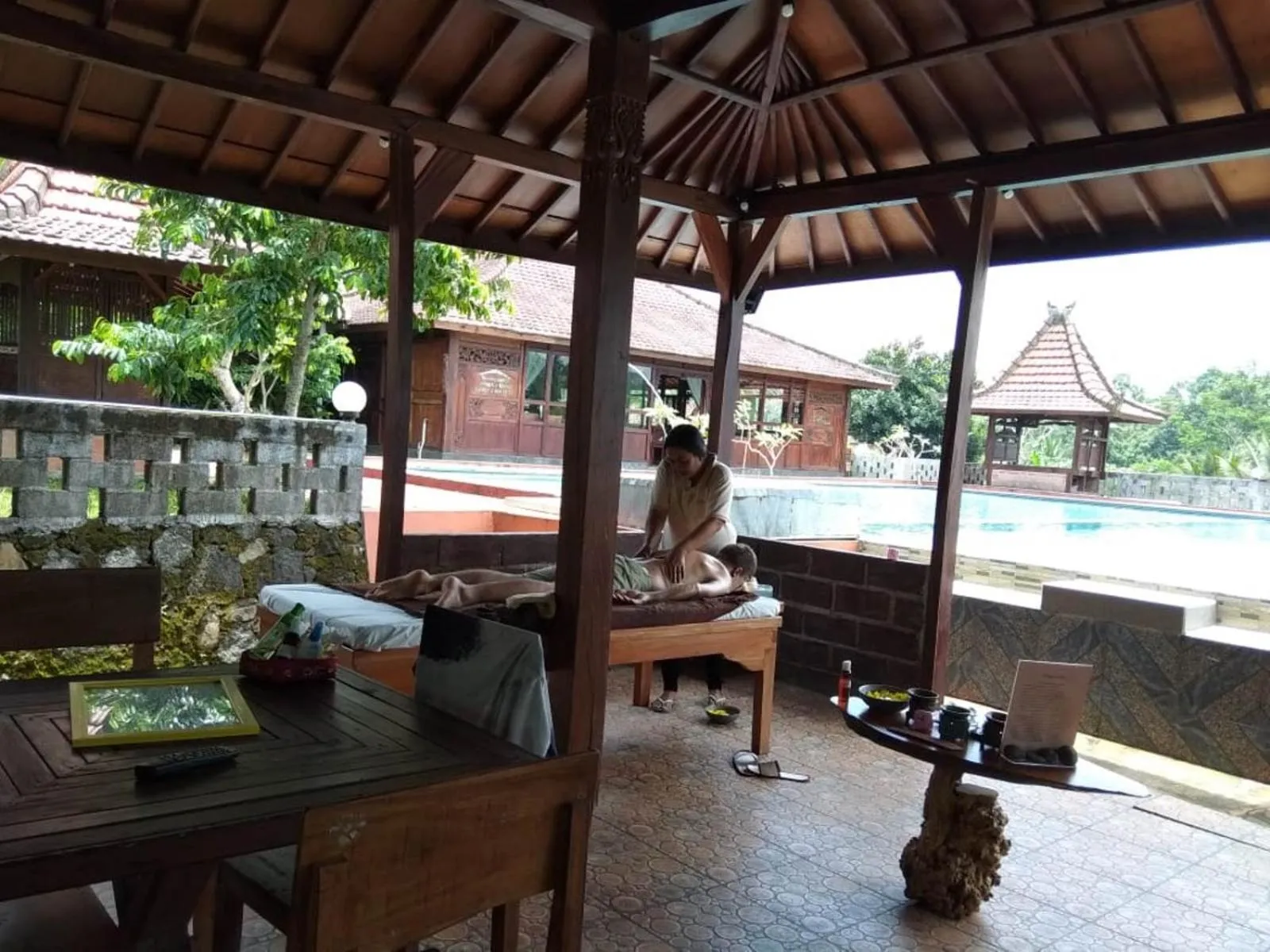 Massage in Kampoeng Joglo Ijen