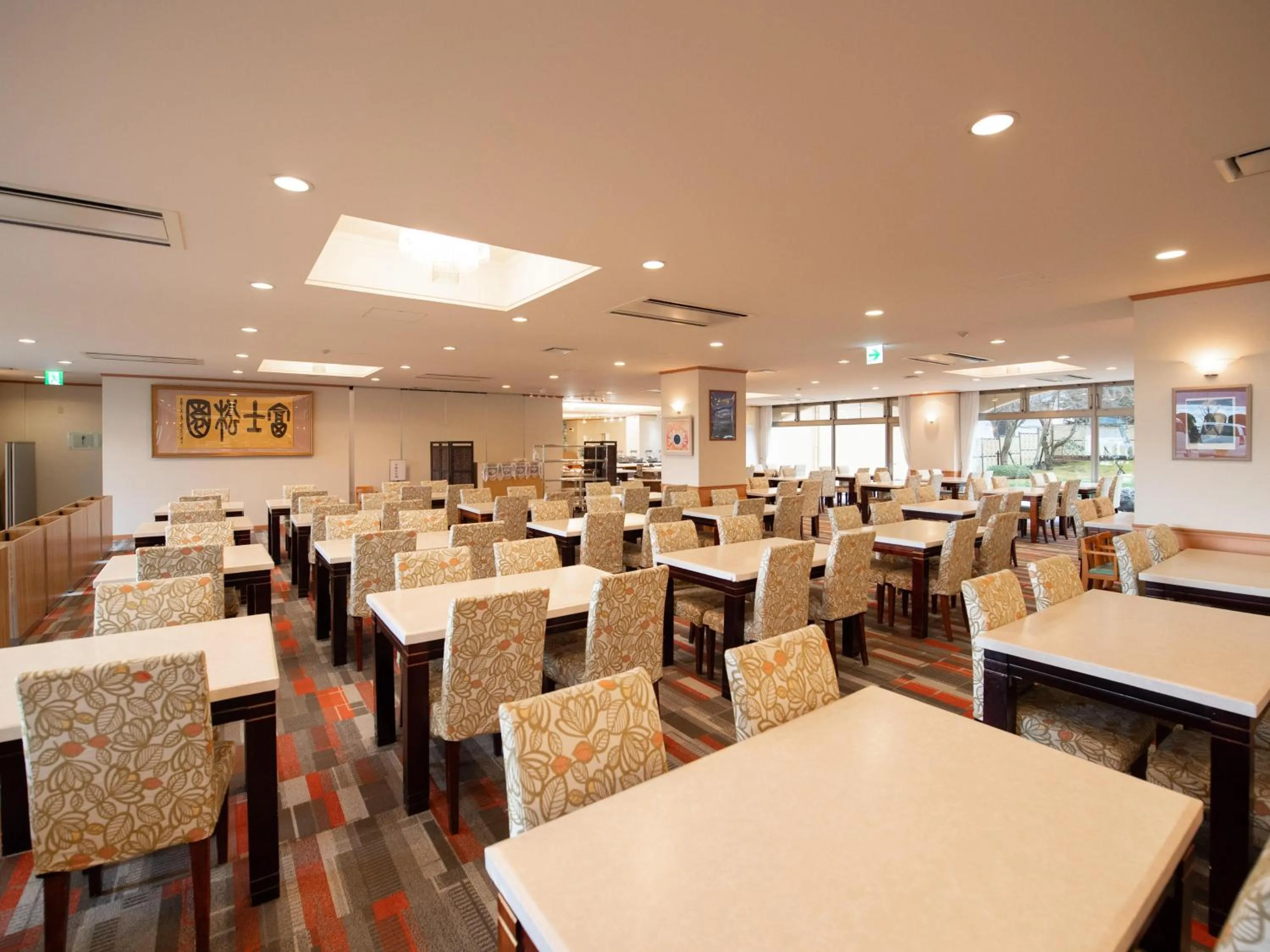 Restaurant/places to eat in Fuji Matsuzono Hotel