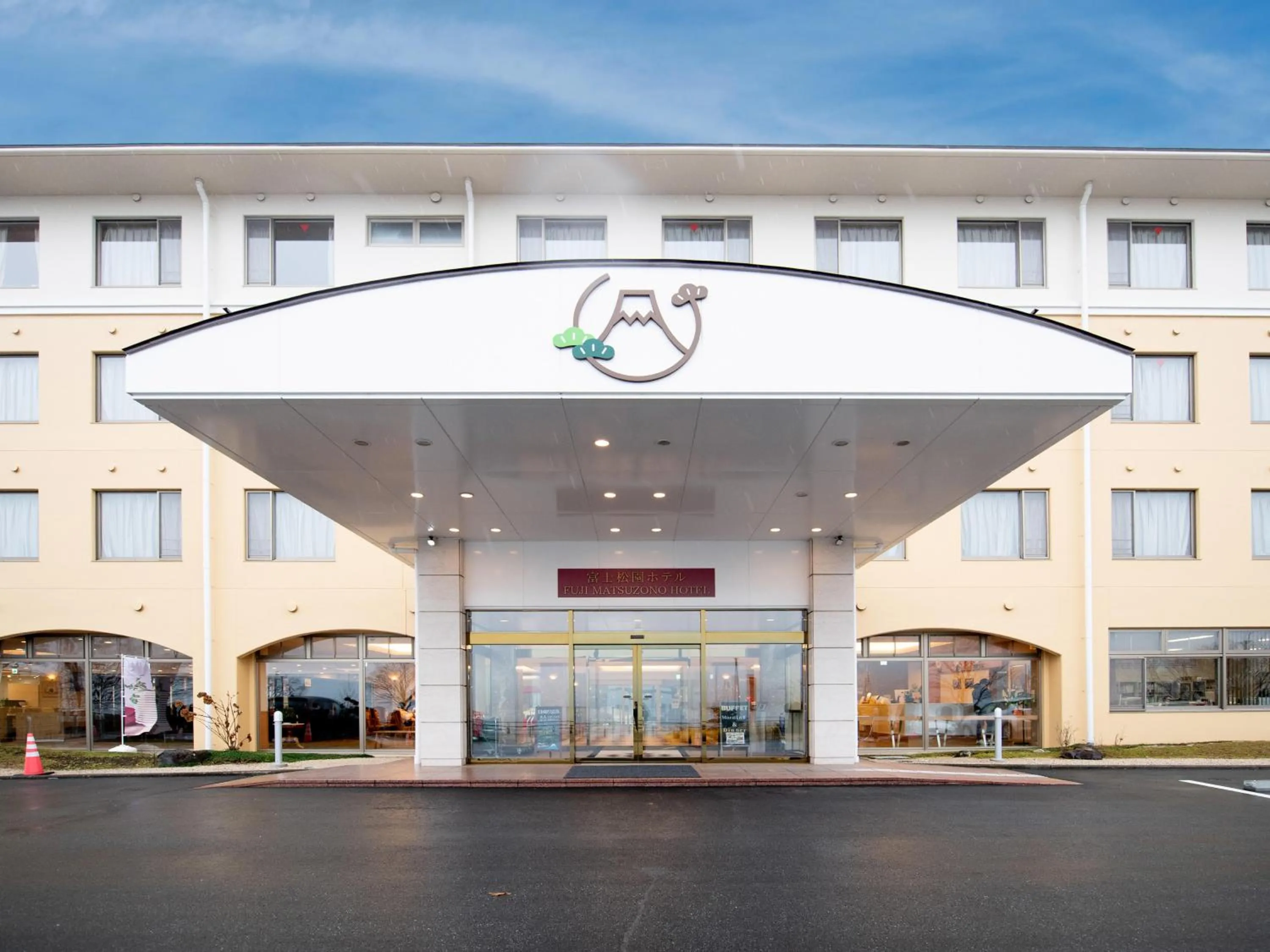 Property building in Fuji Matsuzono Hotel