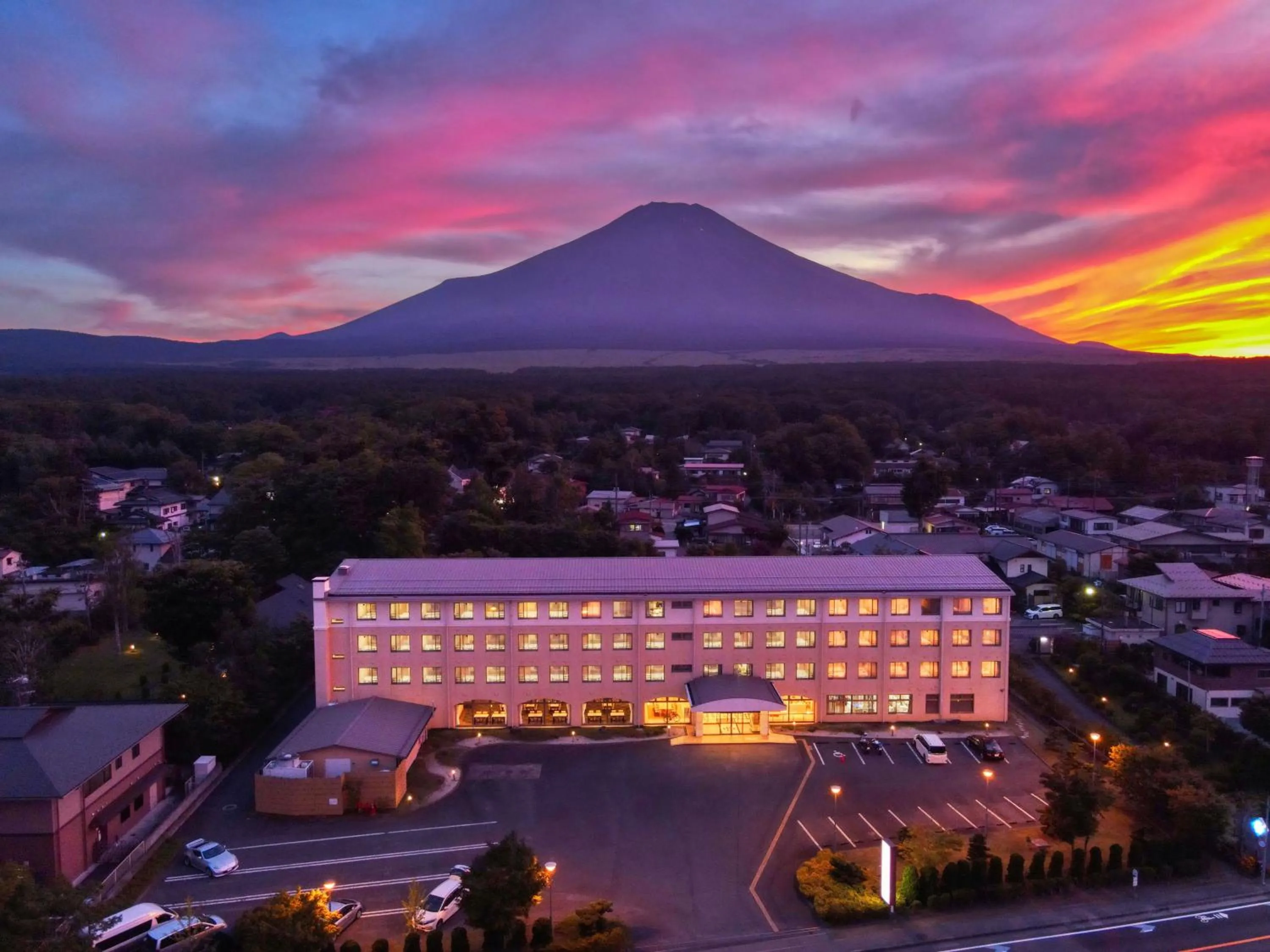 Property building in Fuji Matsuzono Hotel