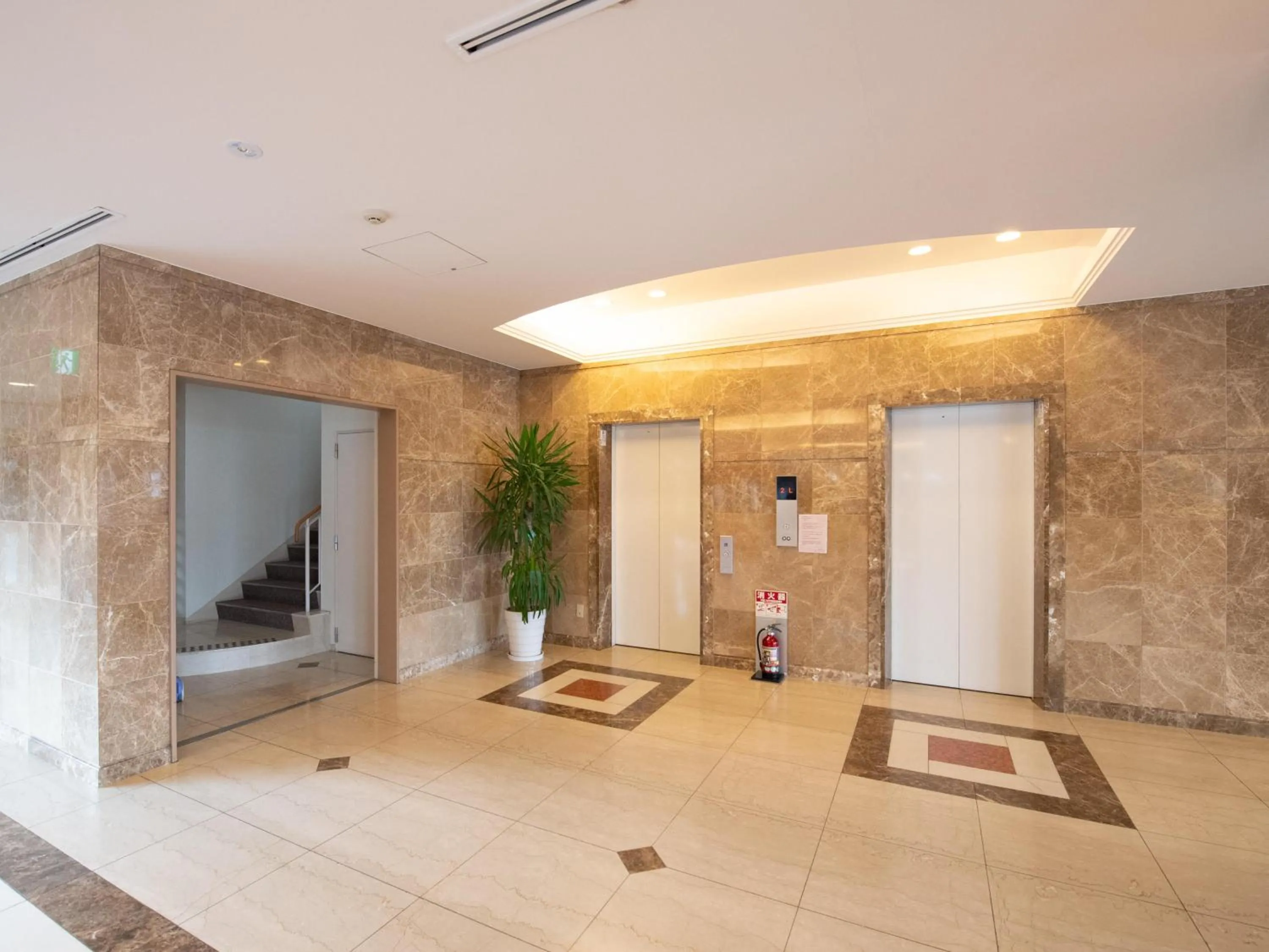 elevator in Fuji Matsuzono Hotel