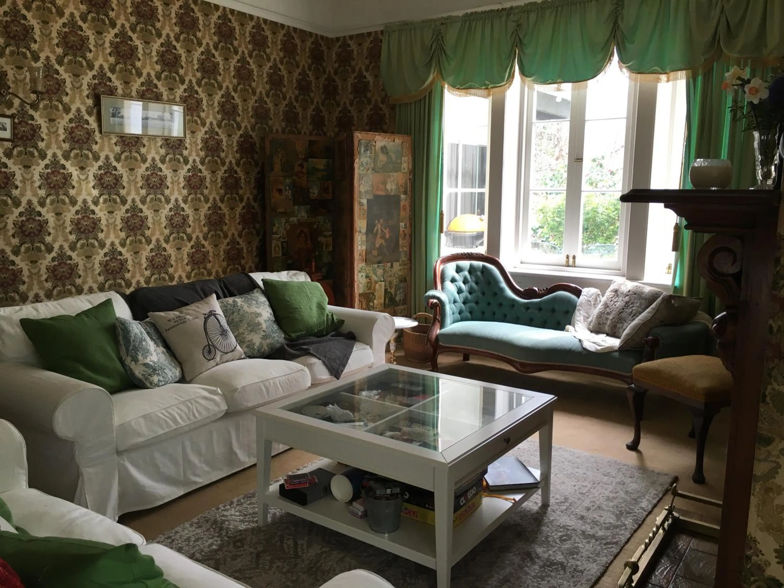 Living room in Boscobel of Tasmania