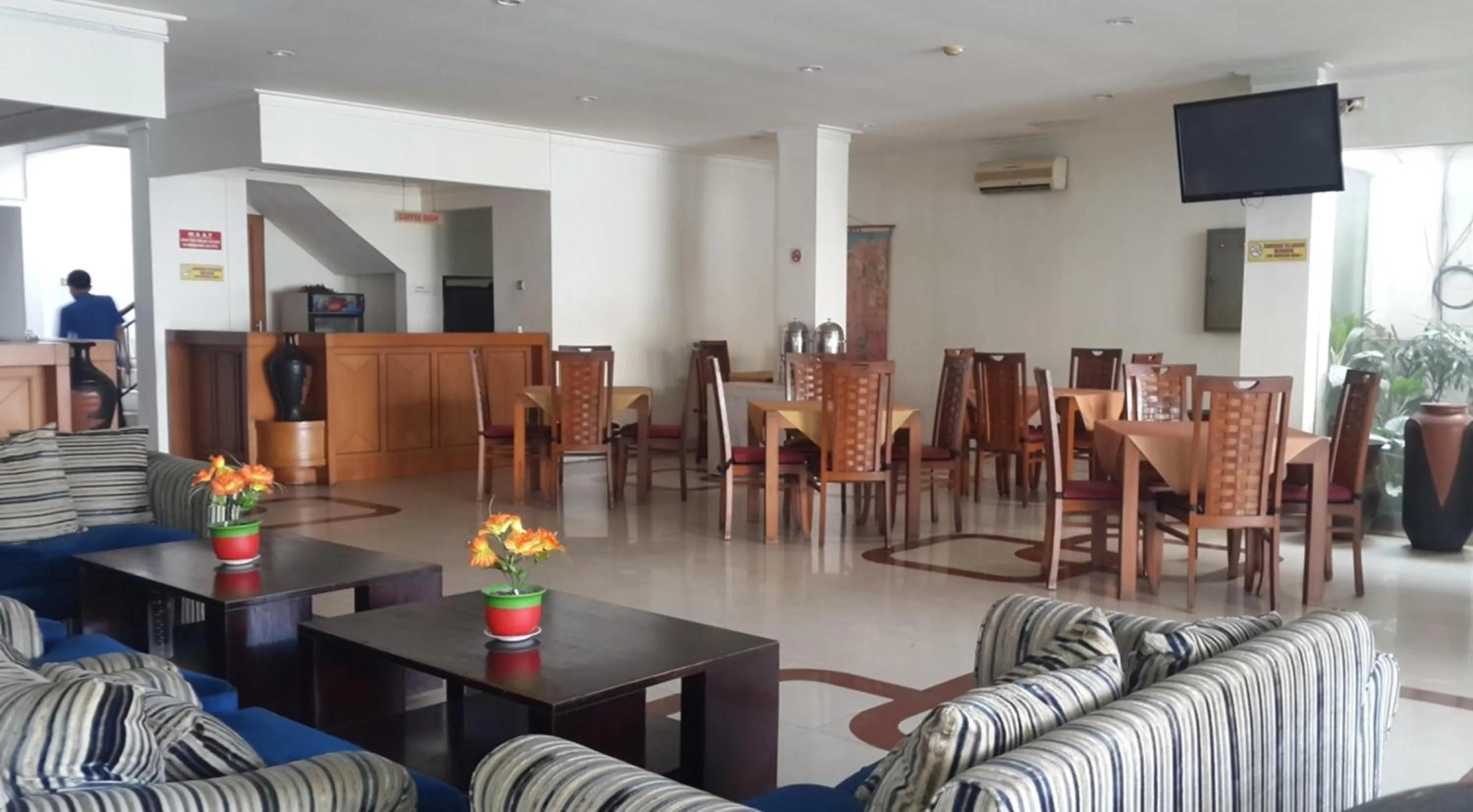 Living room in Hotel Caravan Tanah Abang